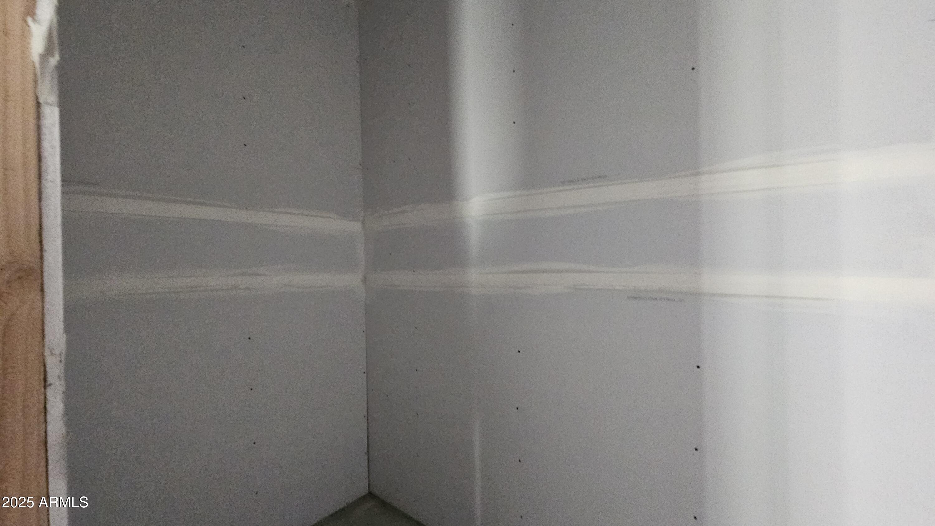 2671 E ABE TRUCKLE Avenue