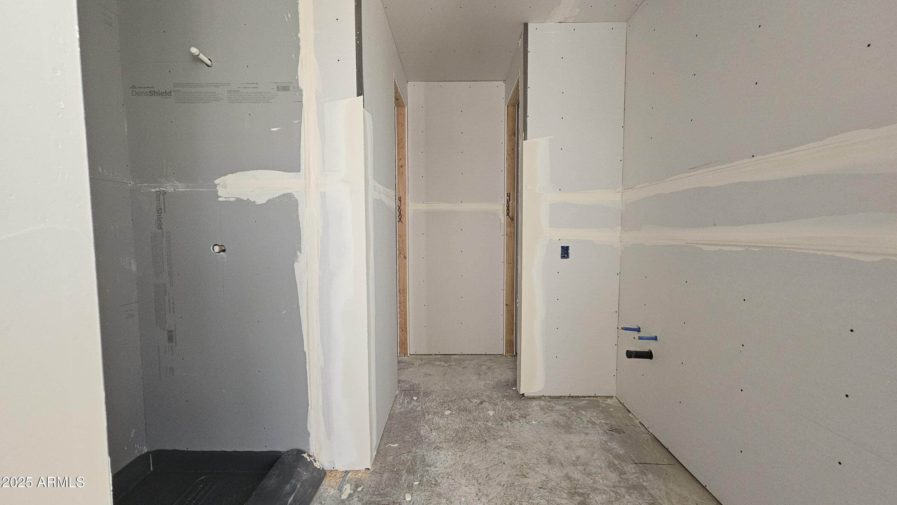 2671 E ABE TRUCKLE Avenue