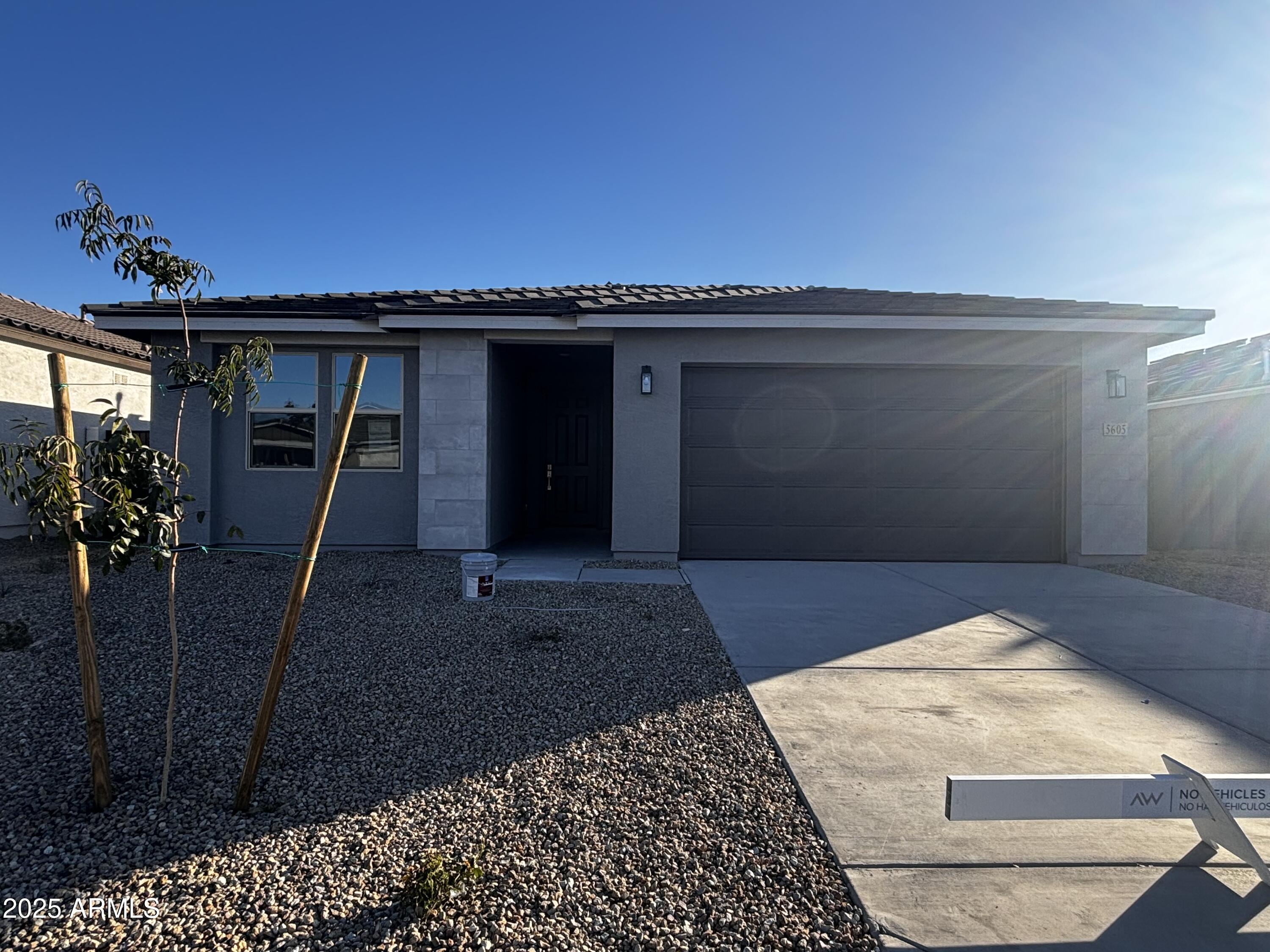 5605 W MCNEIL Street