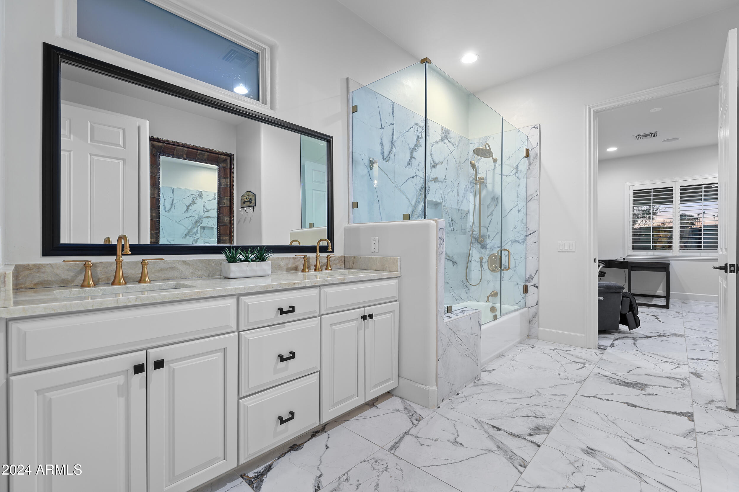 7514 N 22ND Place