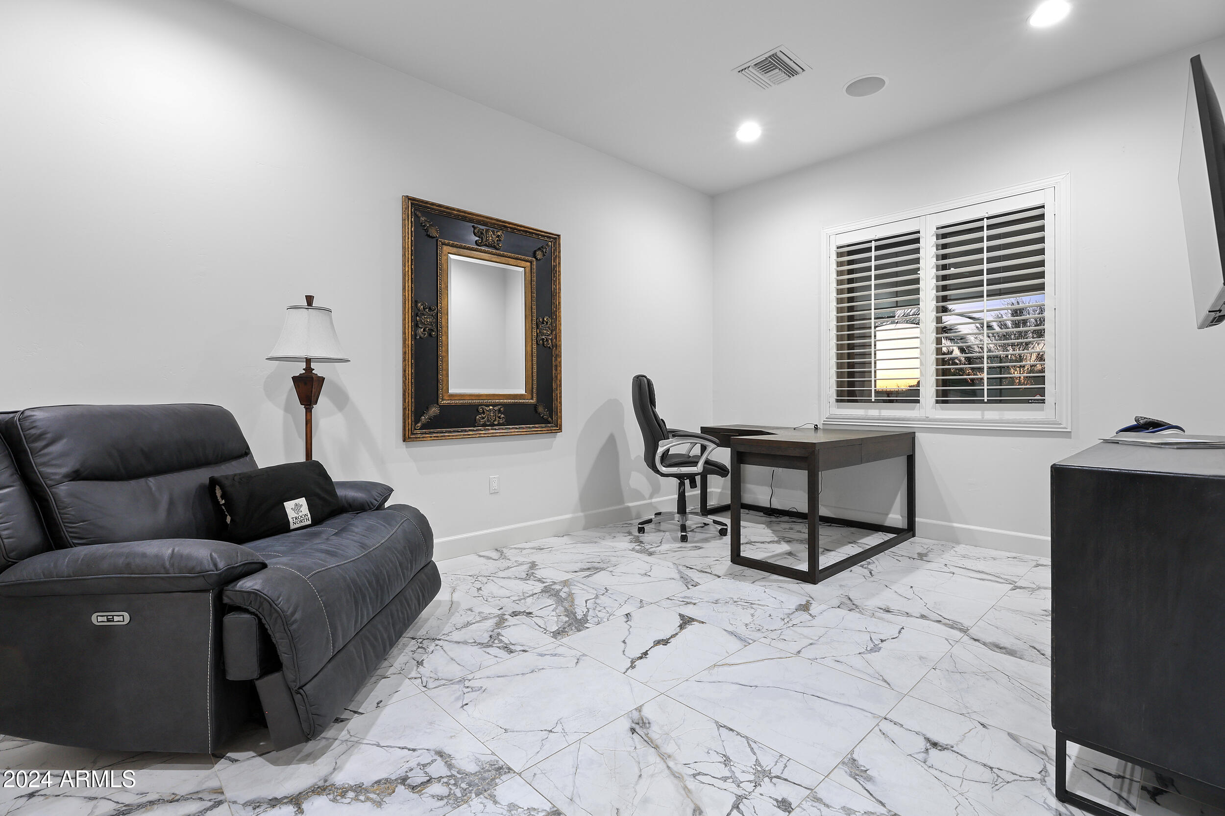 7514 N 22ND Place