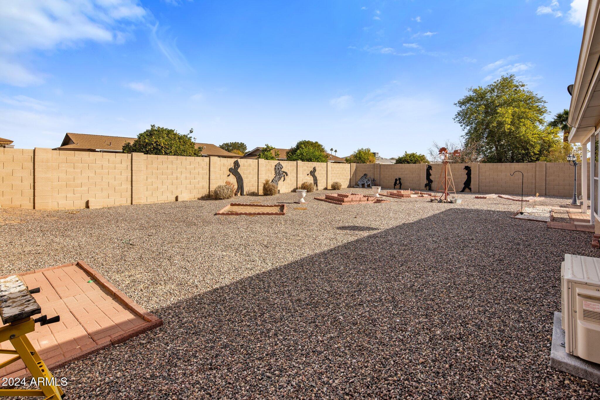 10522 W BAYSIDE Road