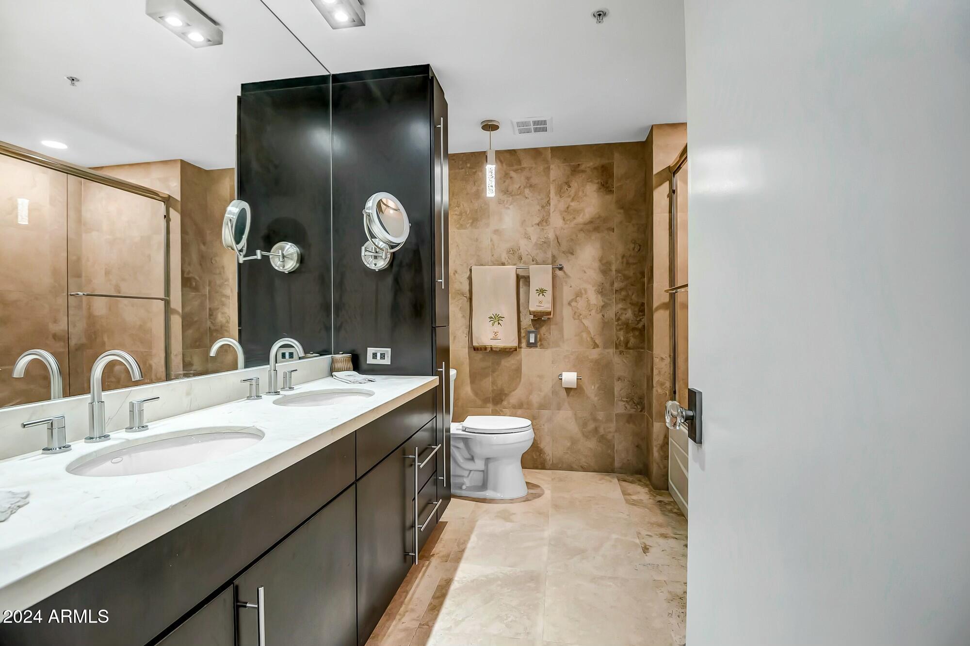 7167 E RANCHO VISTA Drive, 1002