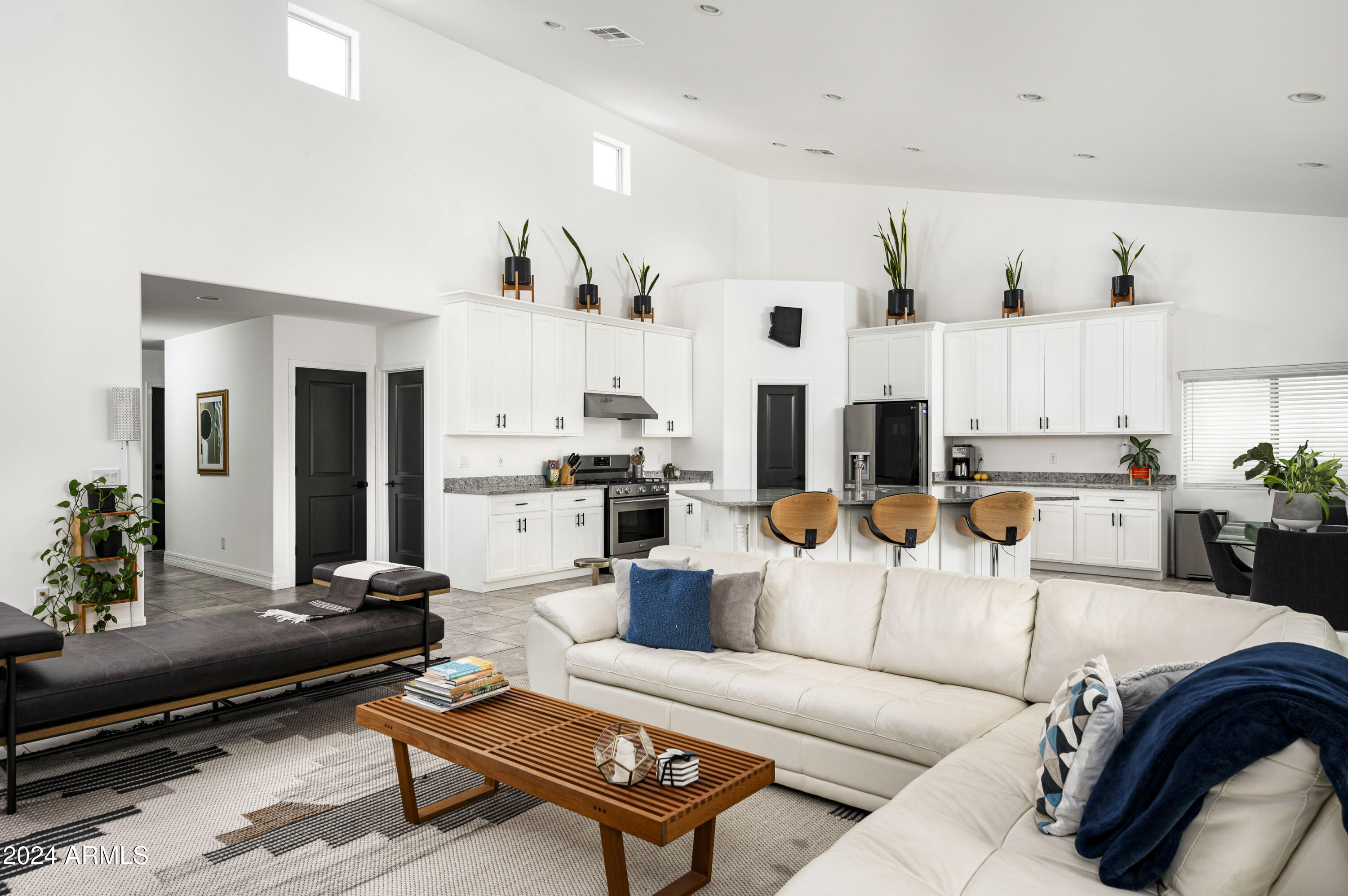 329 E BELMONT Avenue