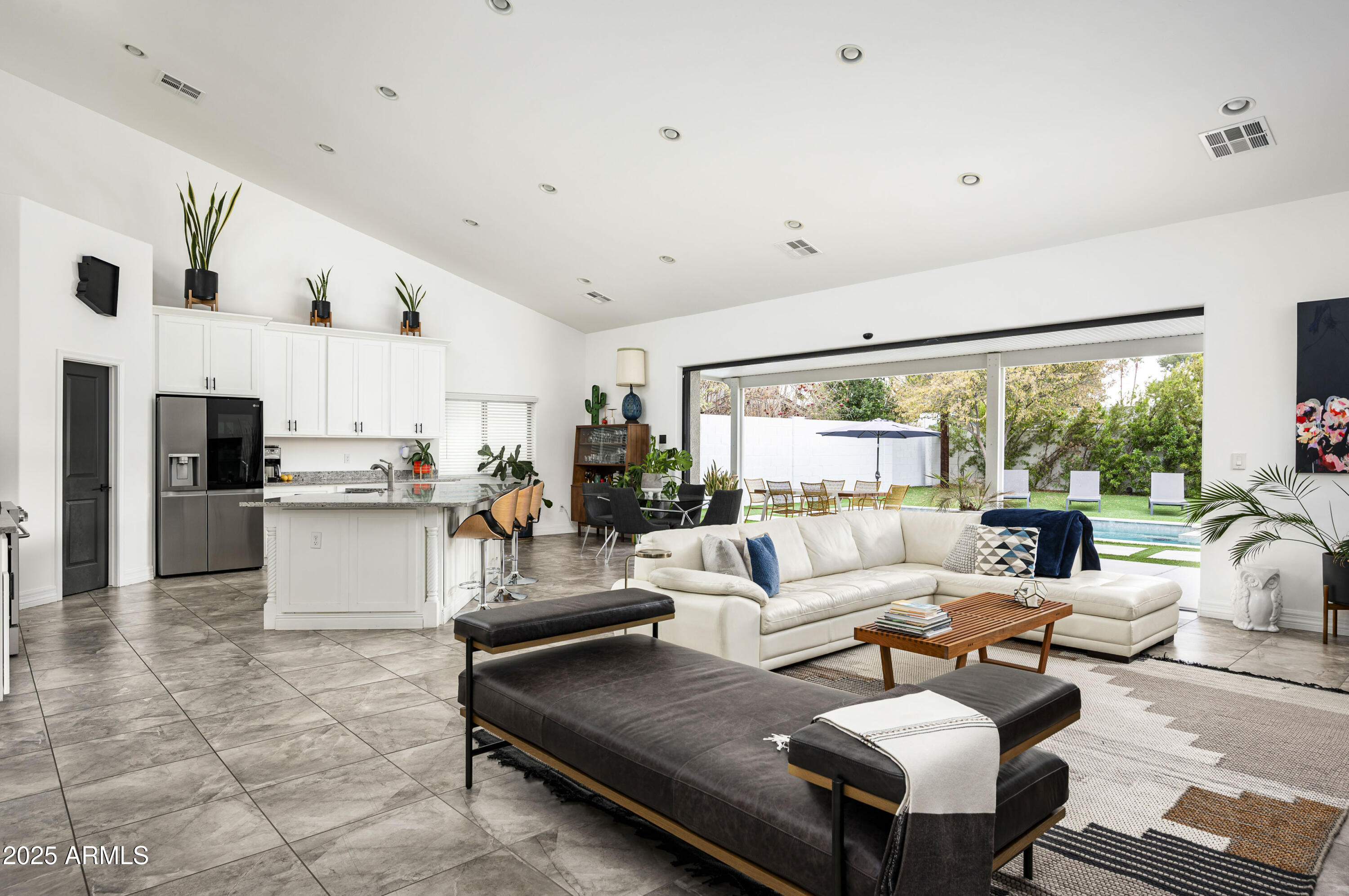 329 E BELMONT Avenue