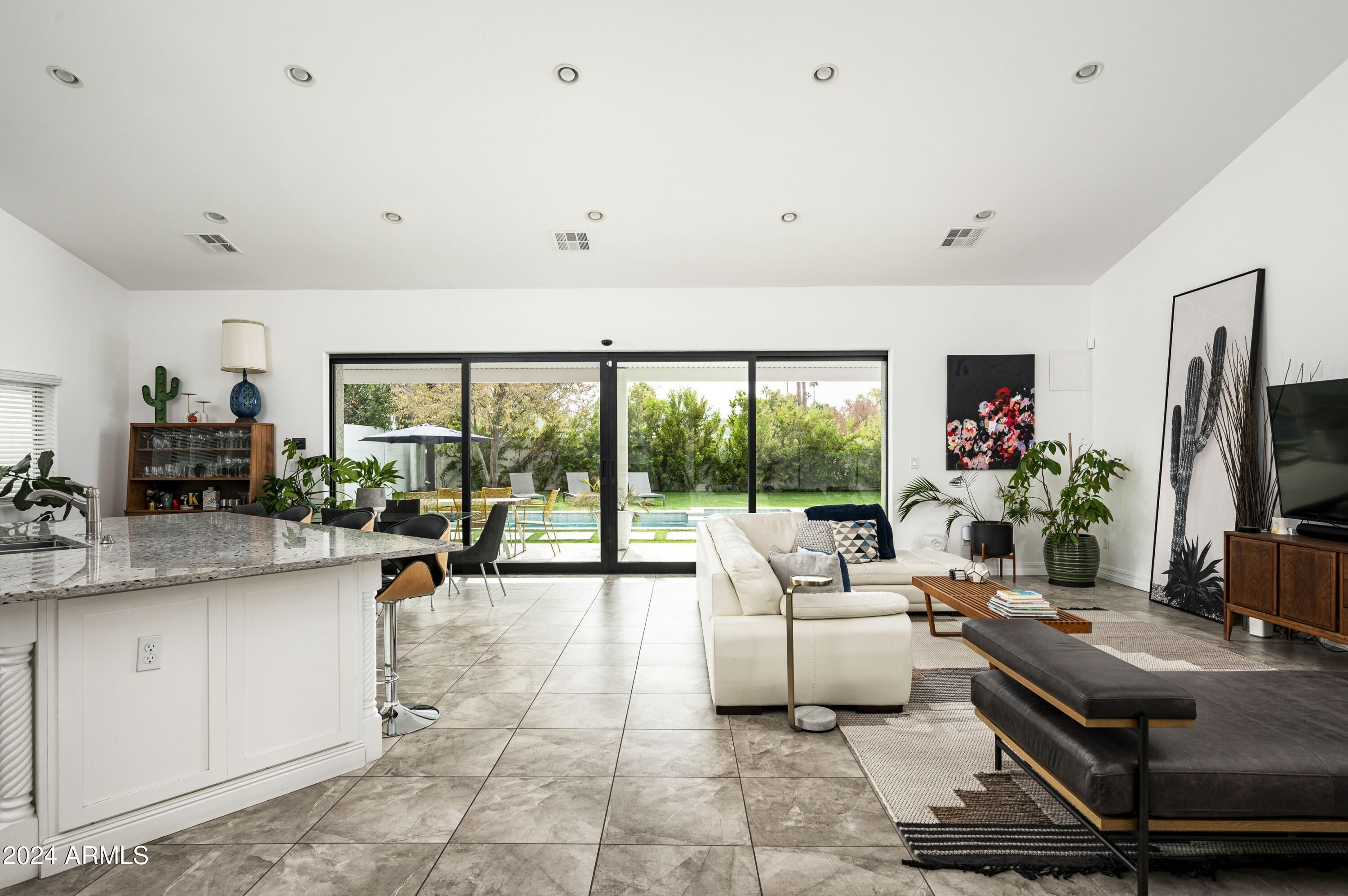 329 E BELMONT Avenue