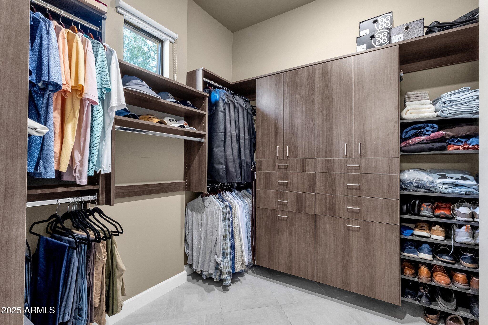 15961 E RIDGESTONE Drive