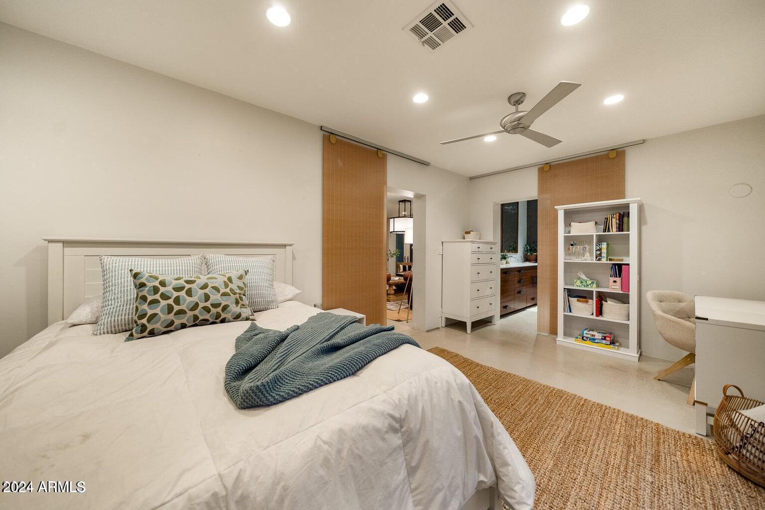 3320 N 44TH Street