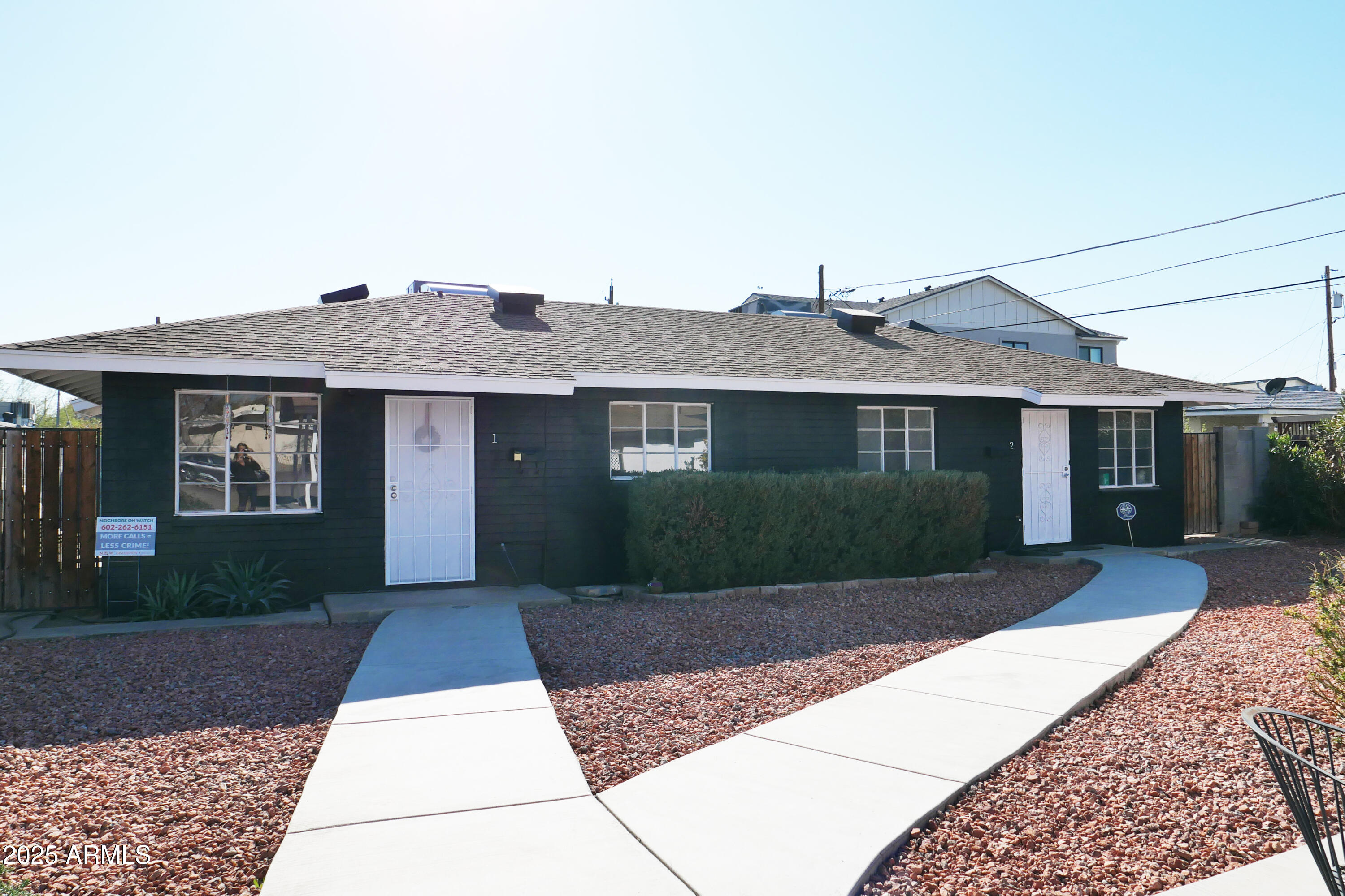735 W COOLIDGE Street