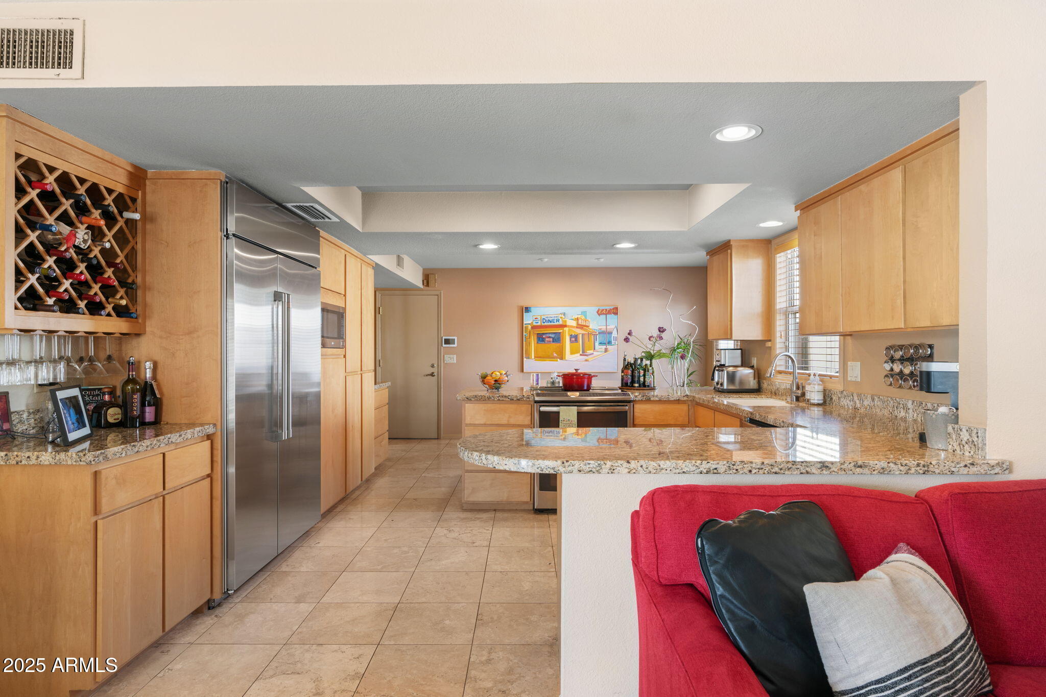 5663 N 73RD Street