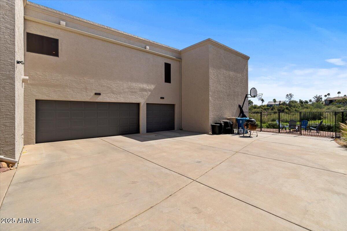 16919 E NICKLAUS Drive