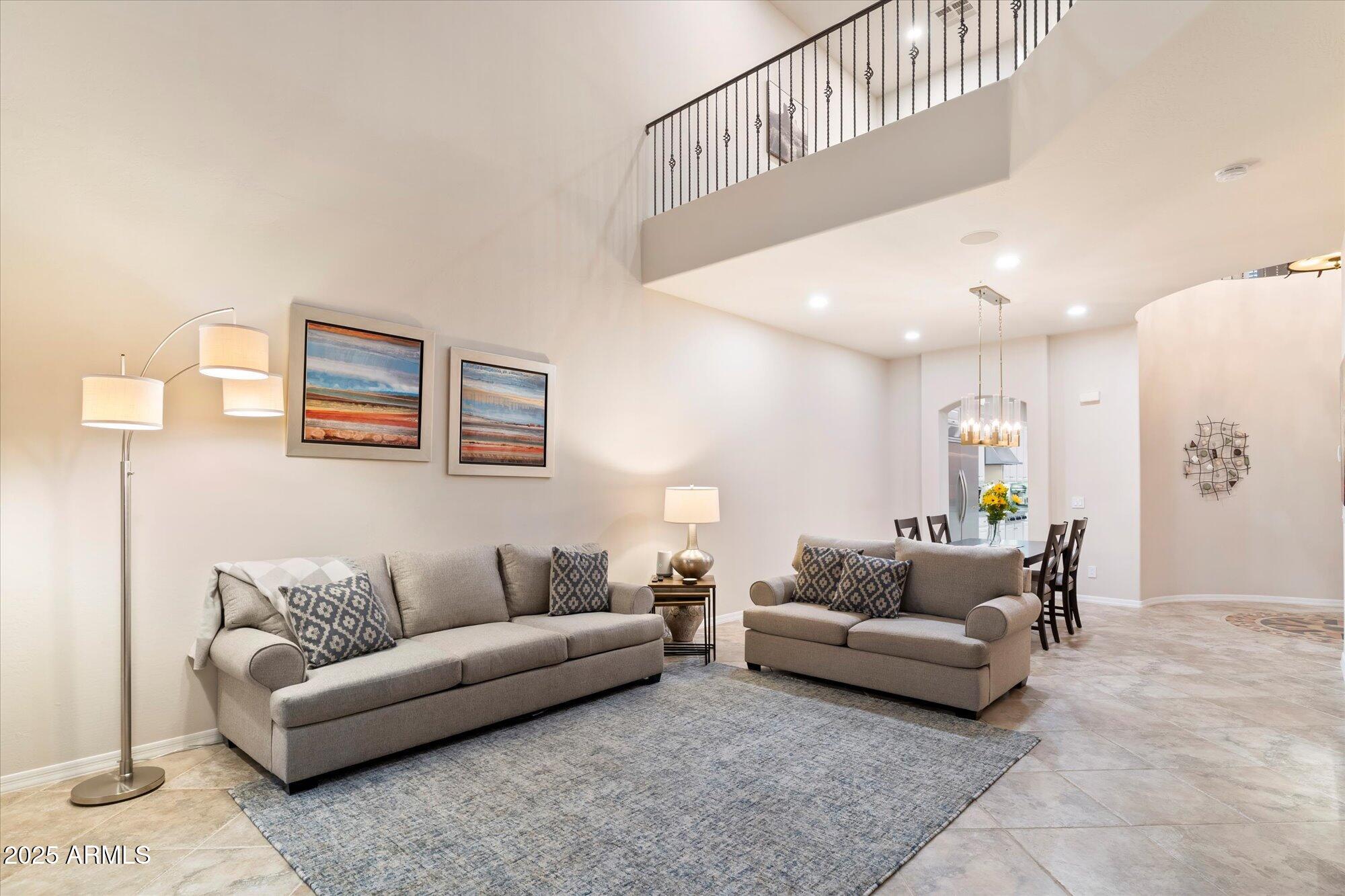 9270 E THOMPSON PEAK Parkway, 335