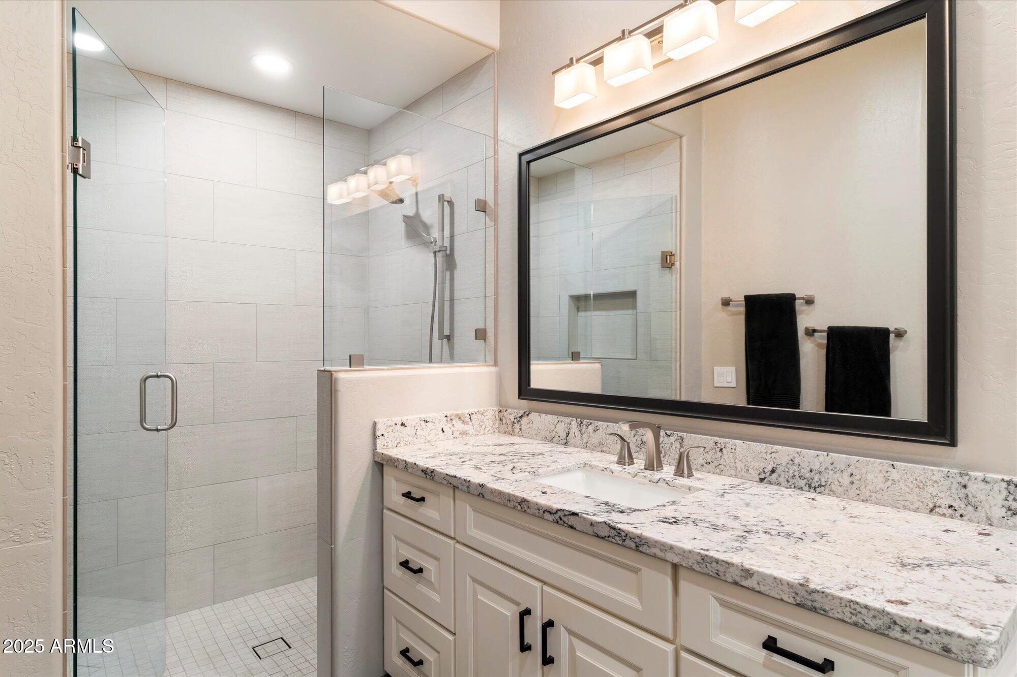 9270 E THOMPSON PEAK Parkway, 335