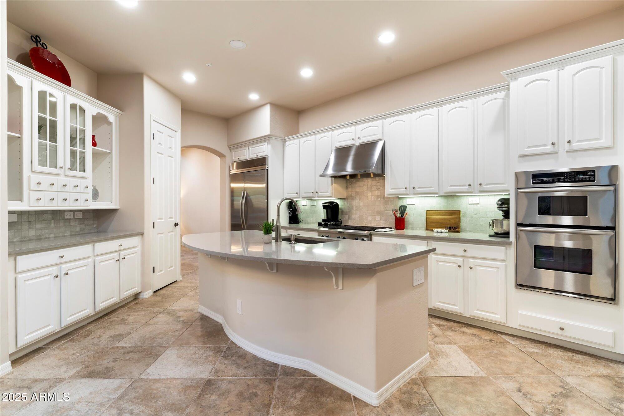 9270 E THOMPSON PEAK Parkway, 335