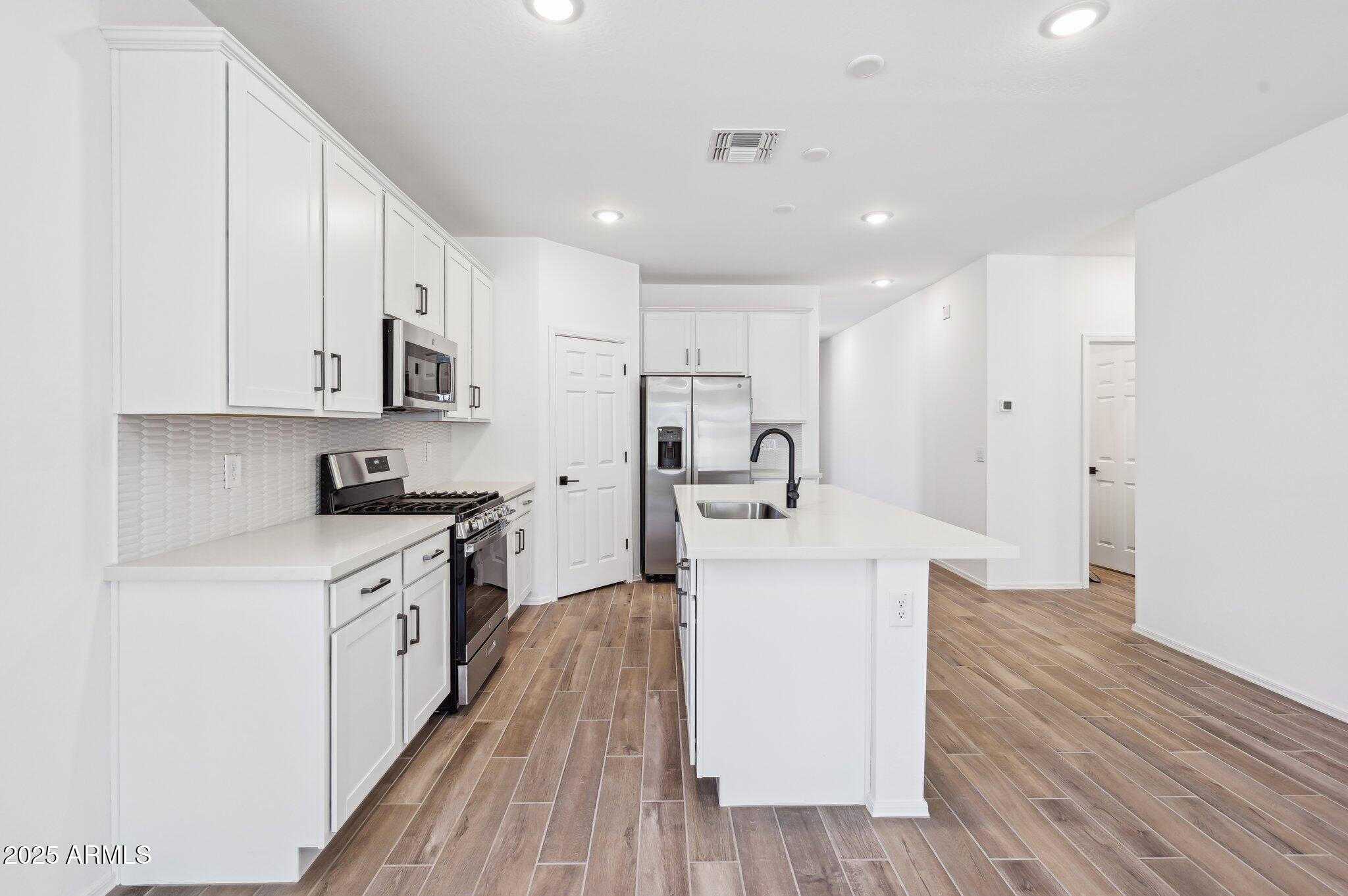 47771 W MELLEN Lane