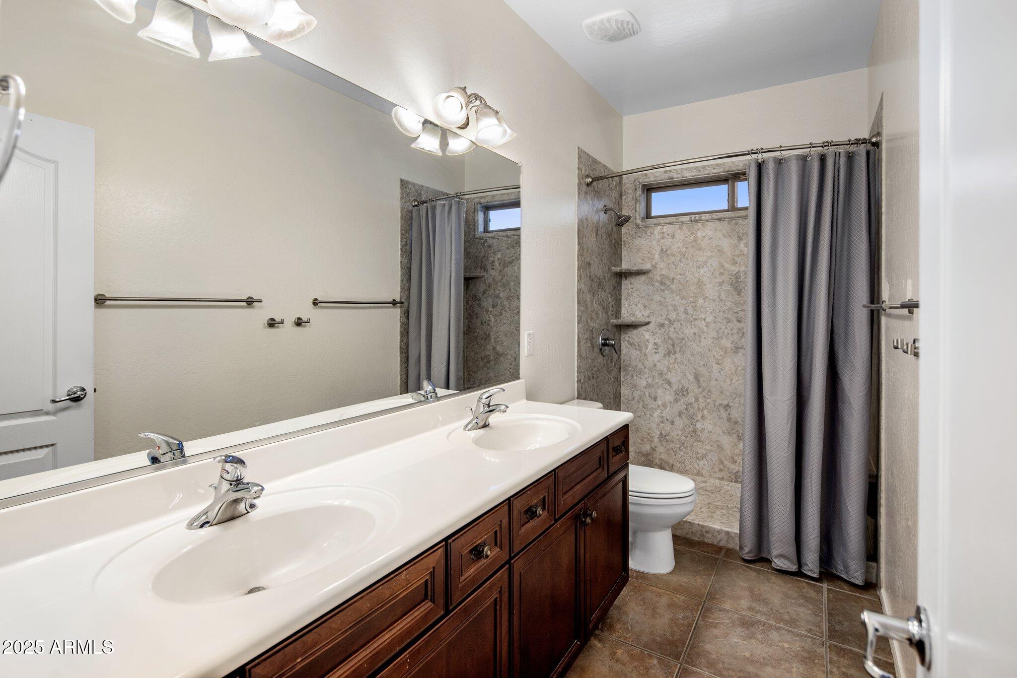 15450 W Tasha Circle