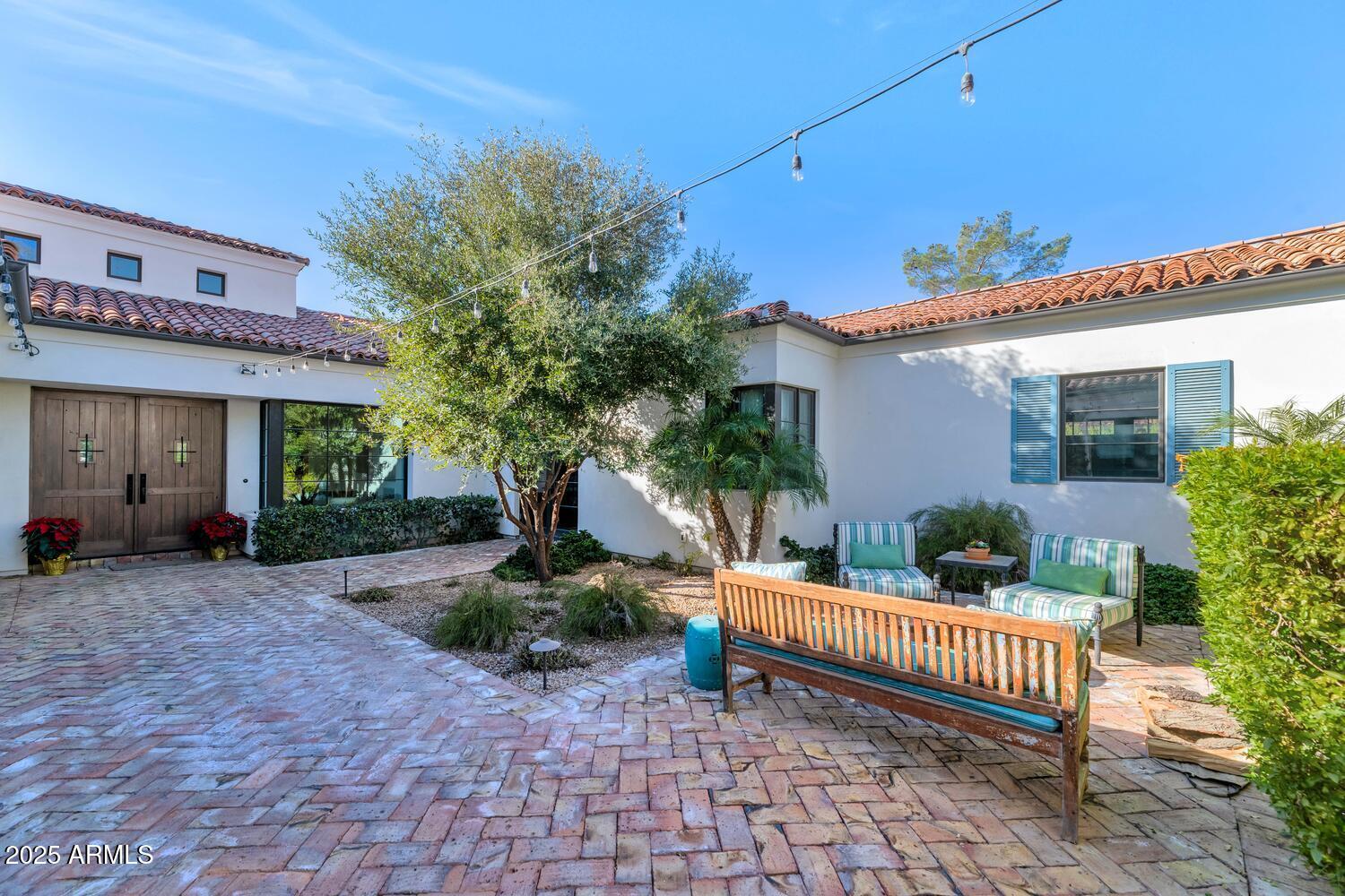 5989 E SAPPHIRE Lane