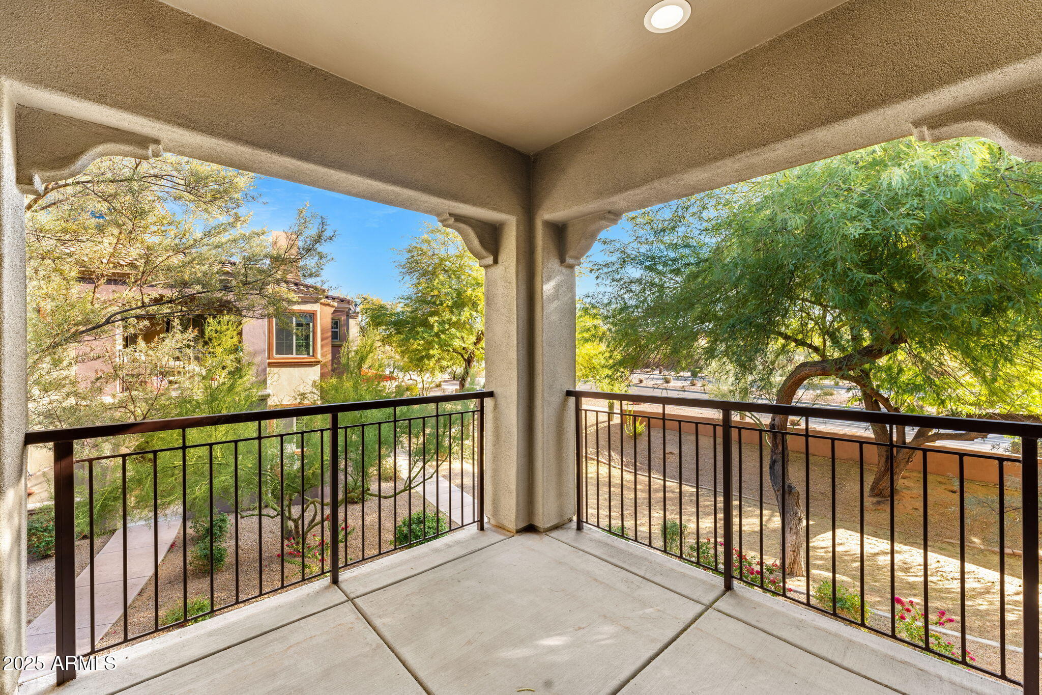 3935 E ROUGH RIDER Road, 1235