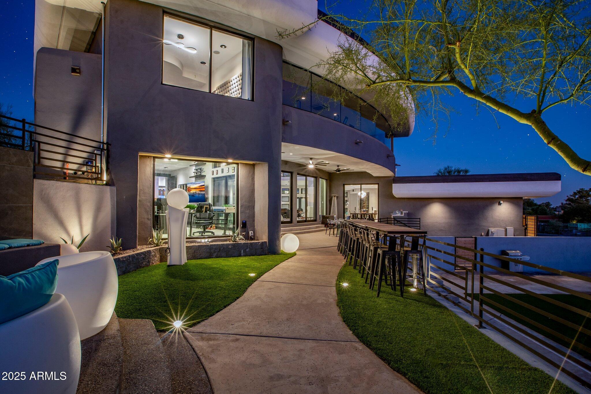 3282 E PALO VERDE Drive