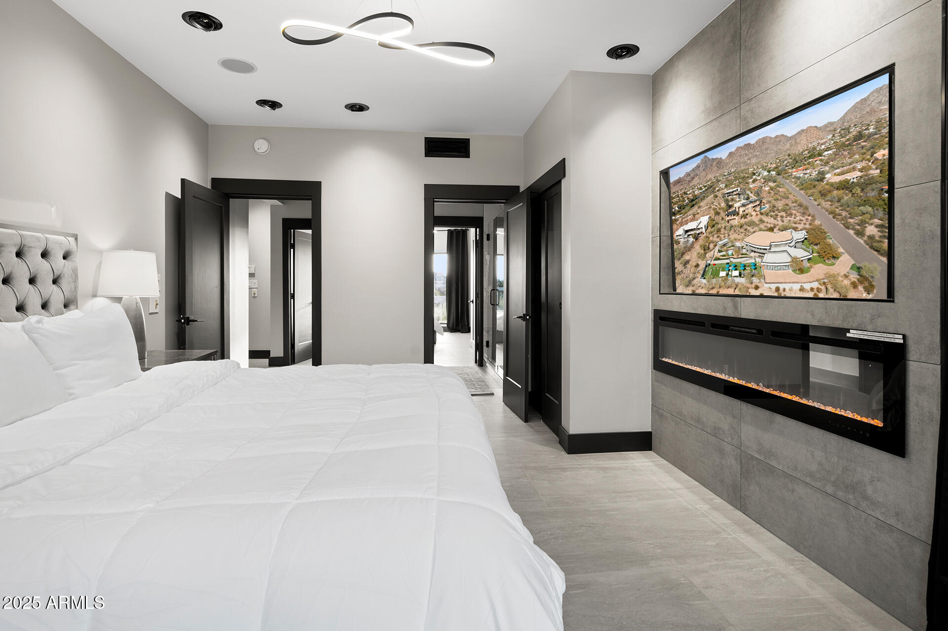 3282 E PALO VERDE Drive