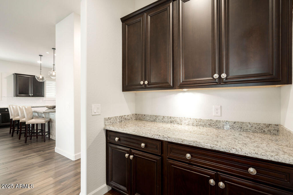 5528 E WINDSTONE Trail
