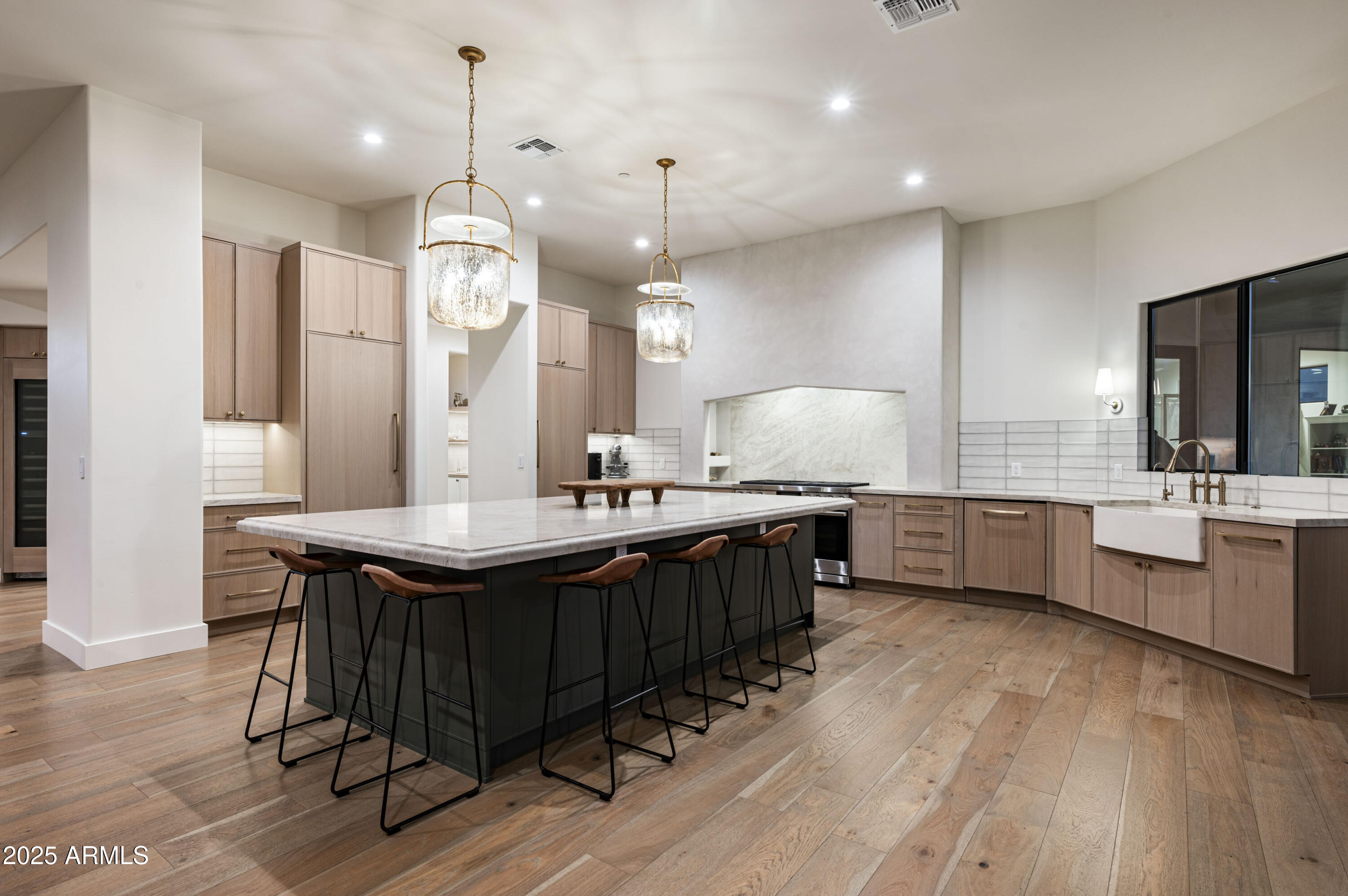 8250 E VIA DEL SOL Drive
