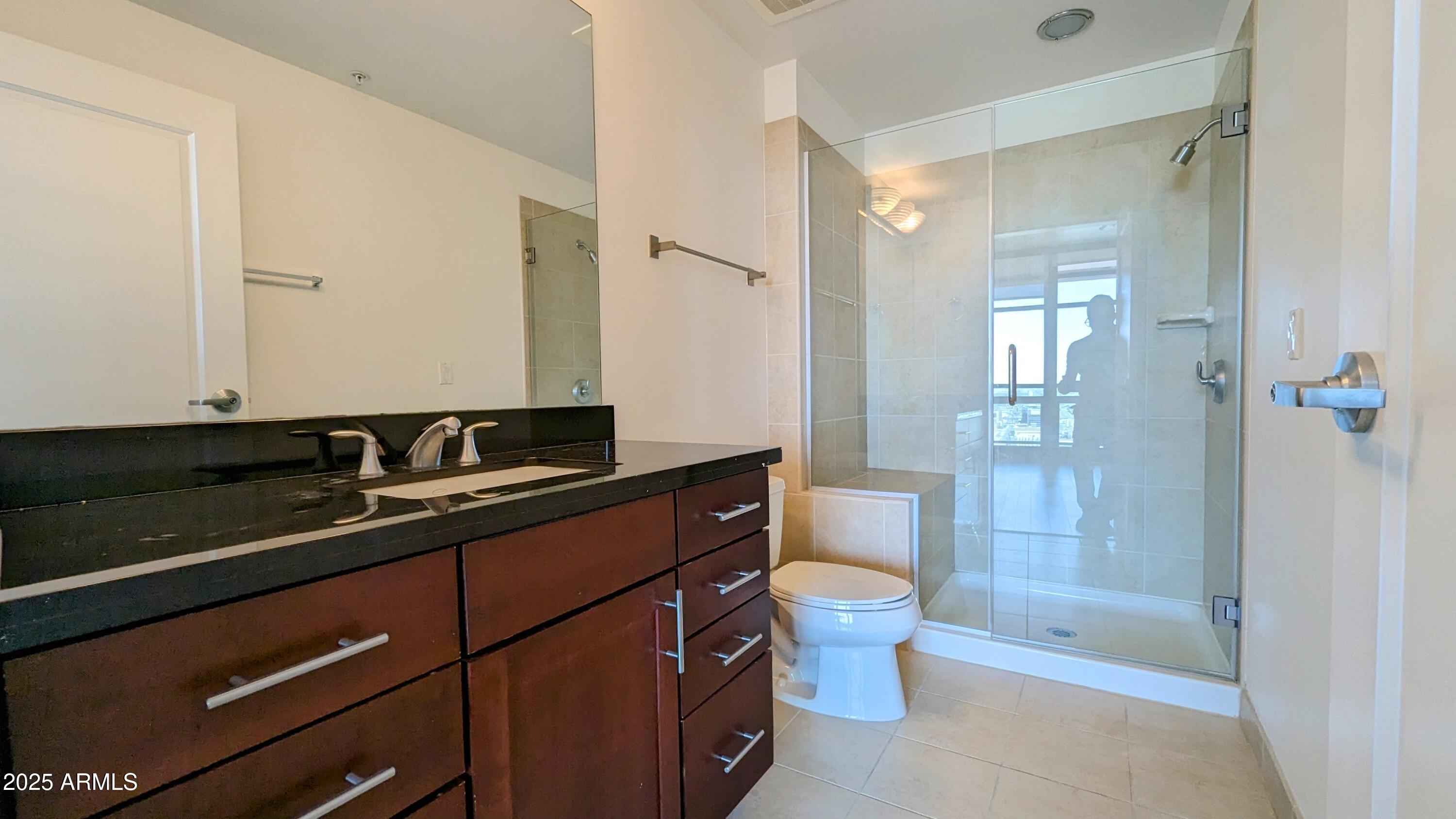 310 S 4TH Street, 2202