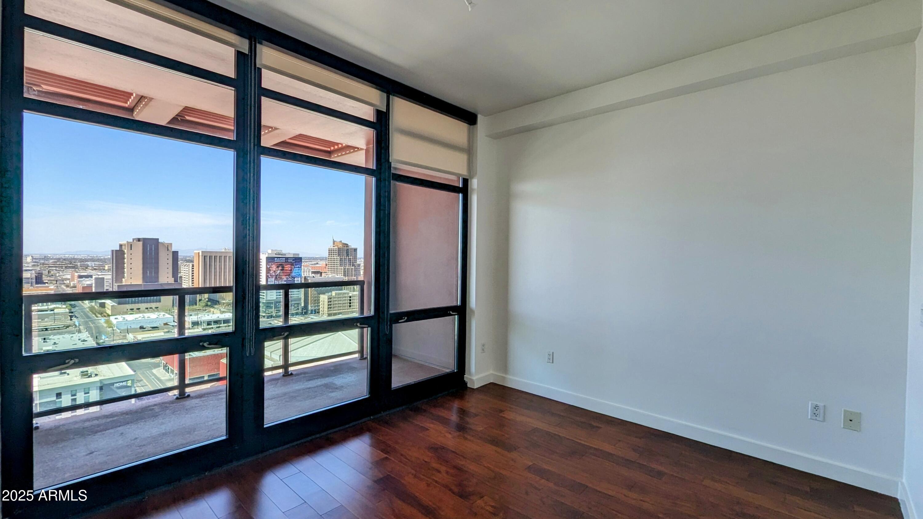 310 S 4TH Street, 2202