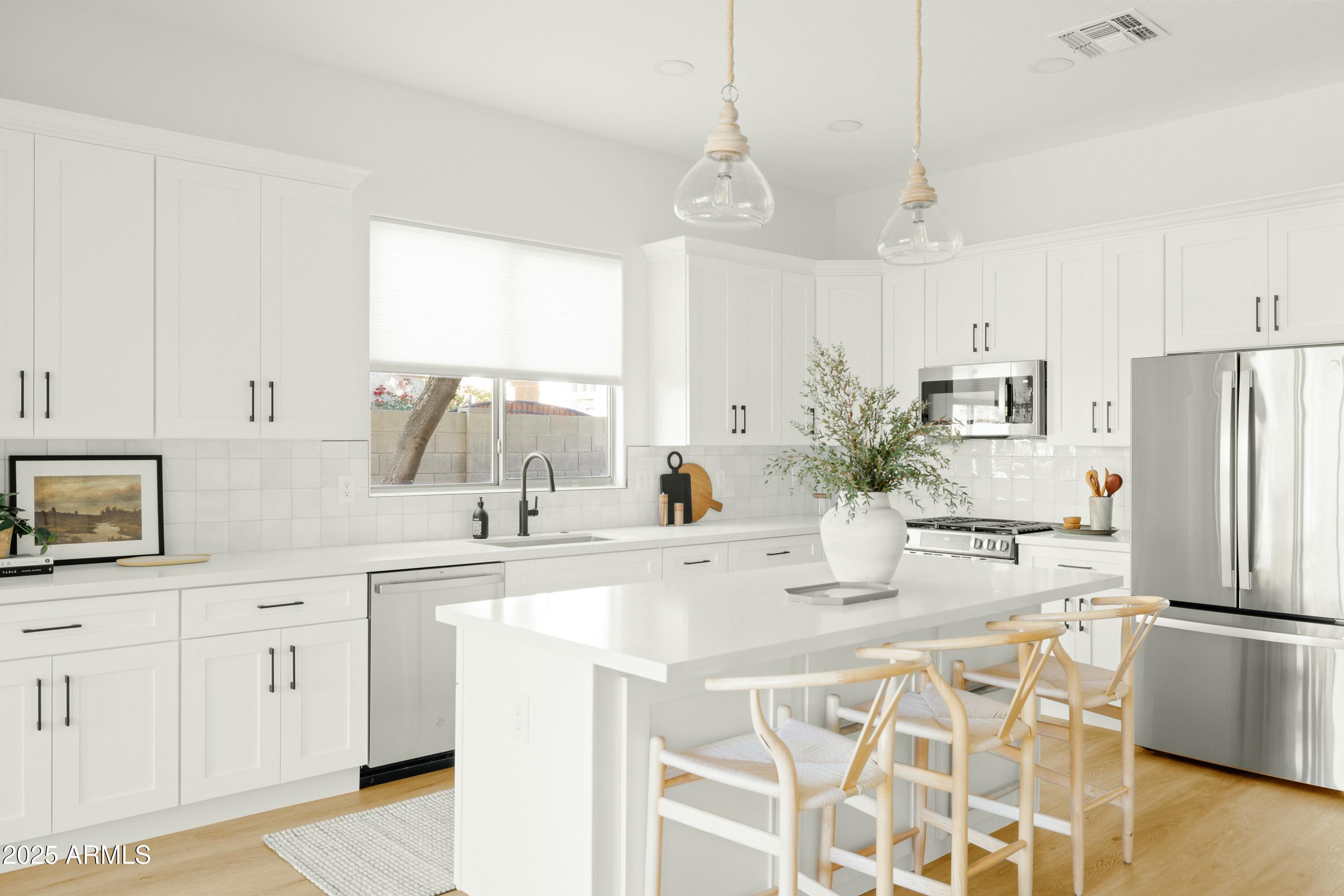 3950 S CACTUS WREN Drive