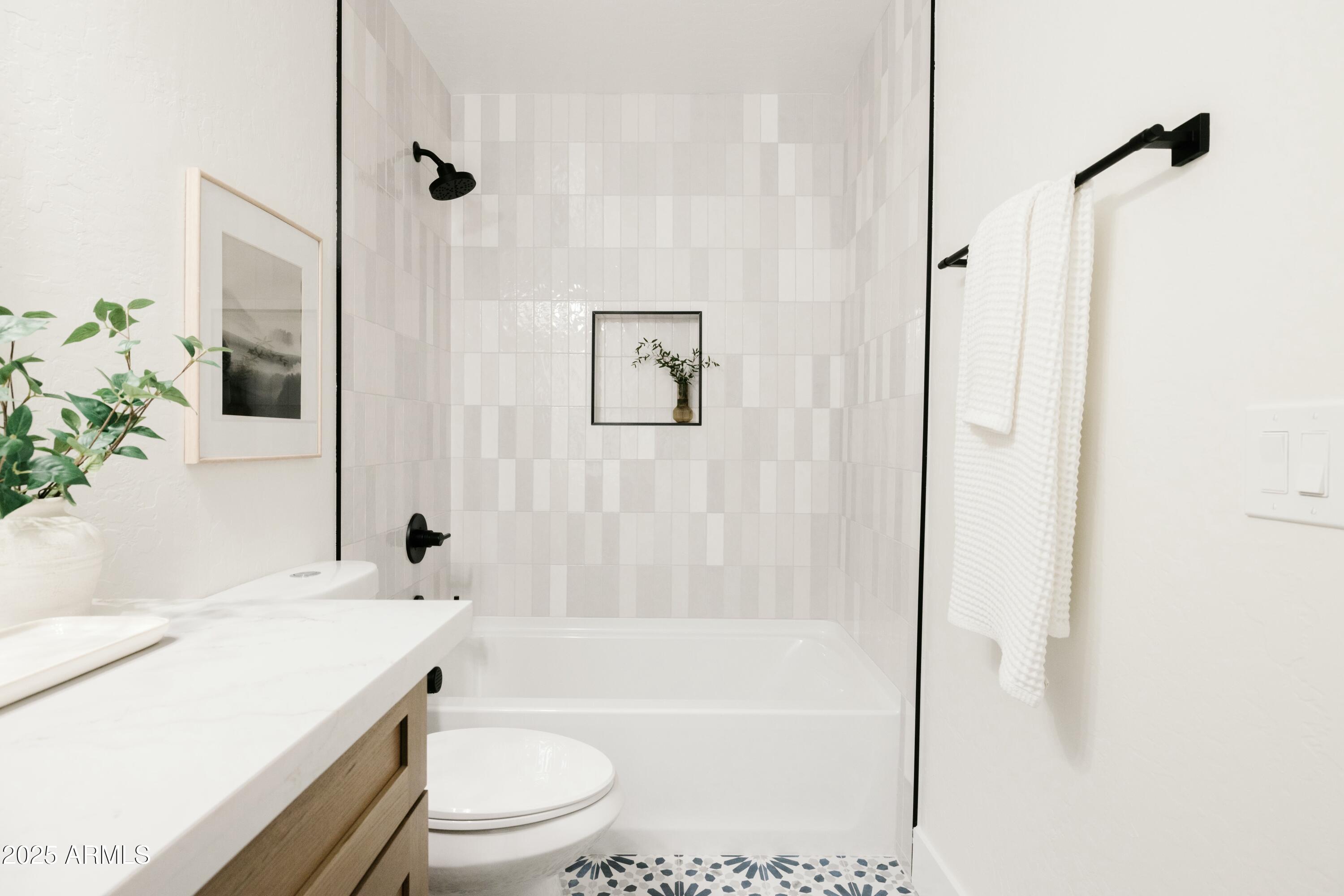 3950 S CACTUS WREN Drive