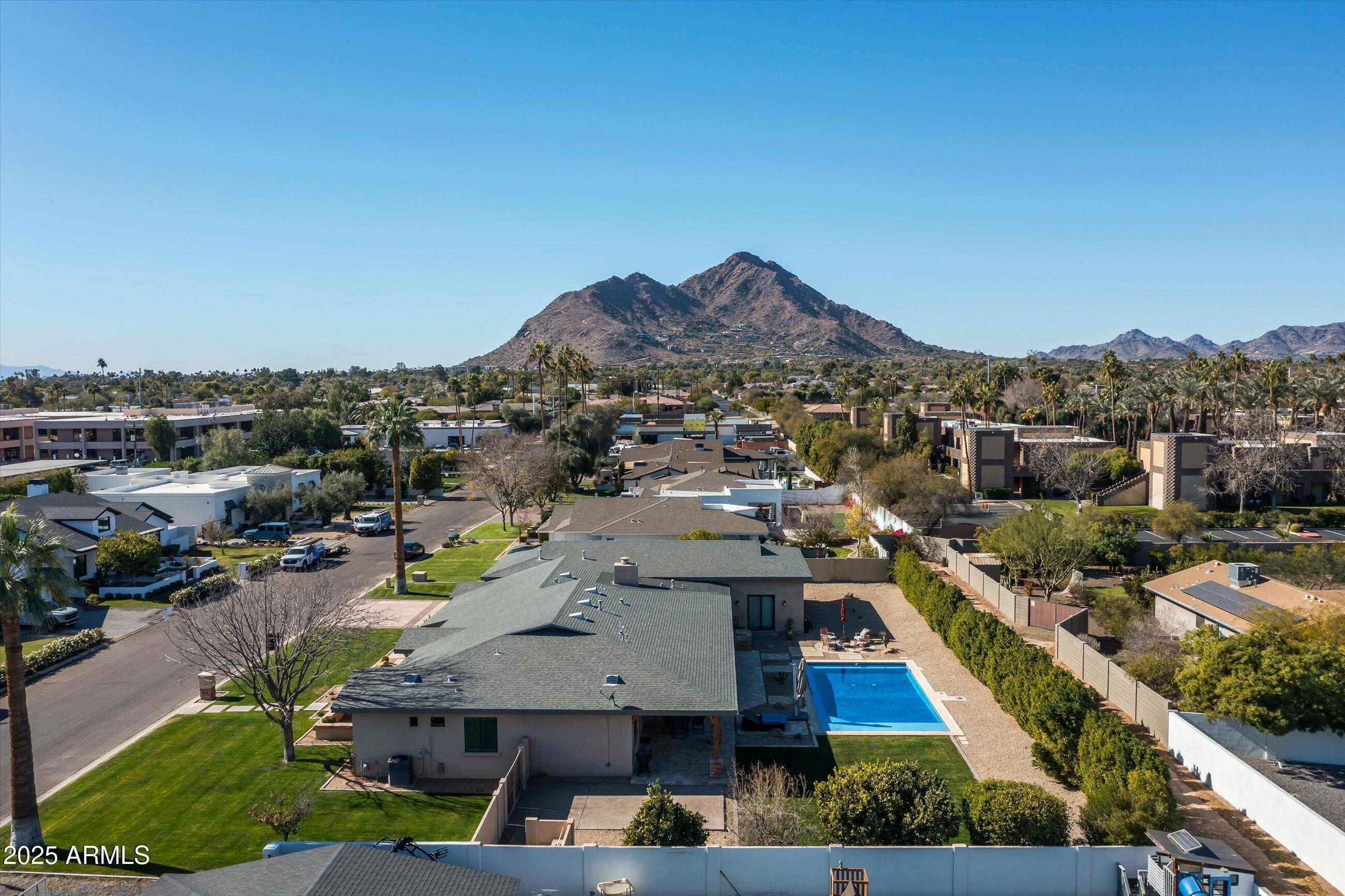7254 E VISTA Drive