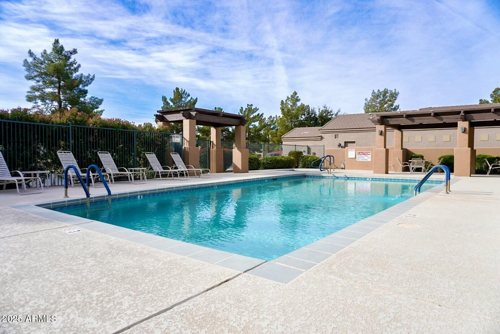 3830 E CARTER Drive