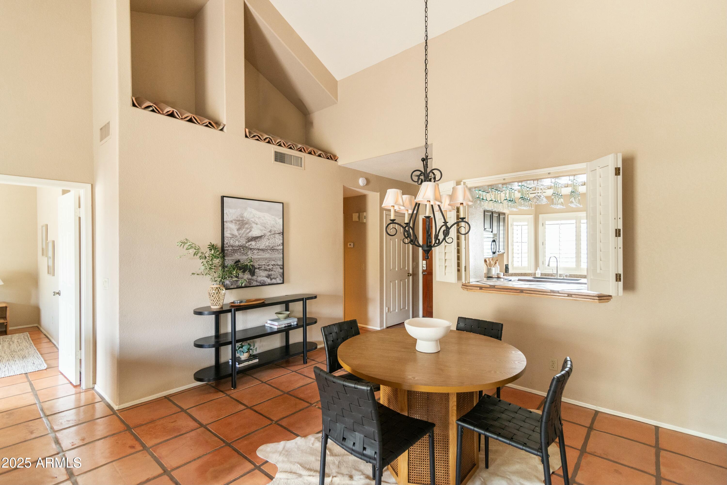 7760 E PEPPER TREE Lane
