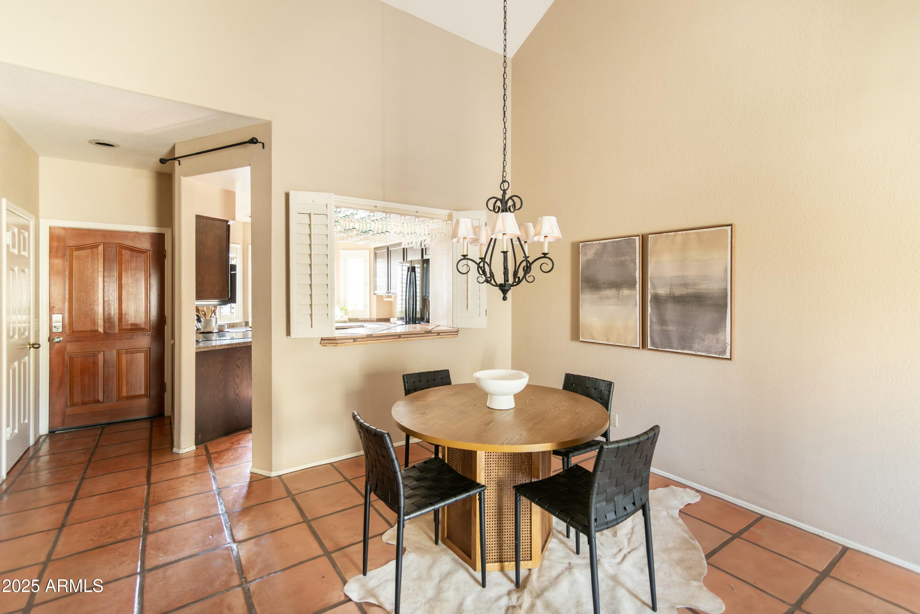 7760 E PEPPER TREE Lane