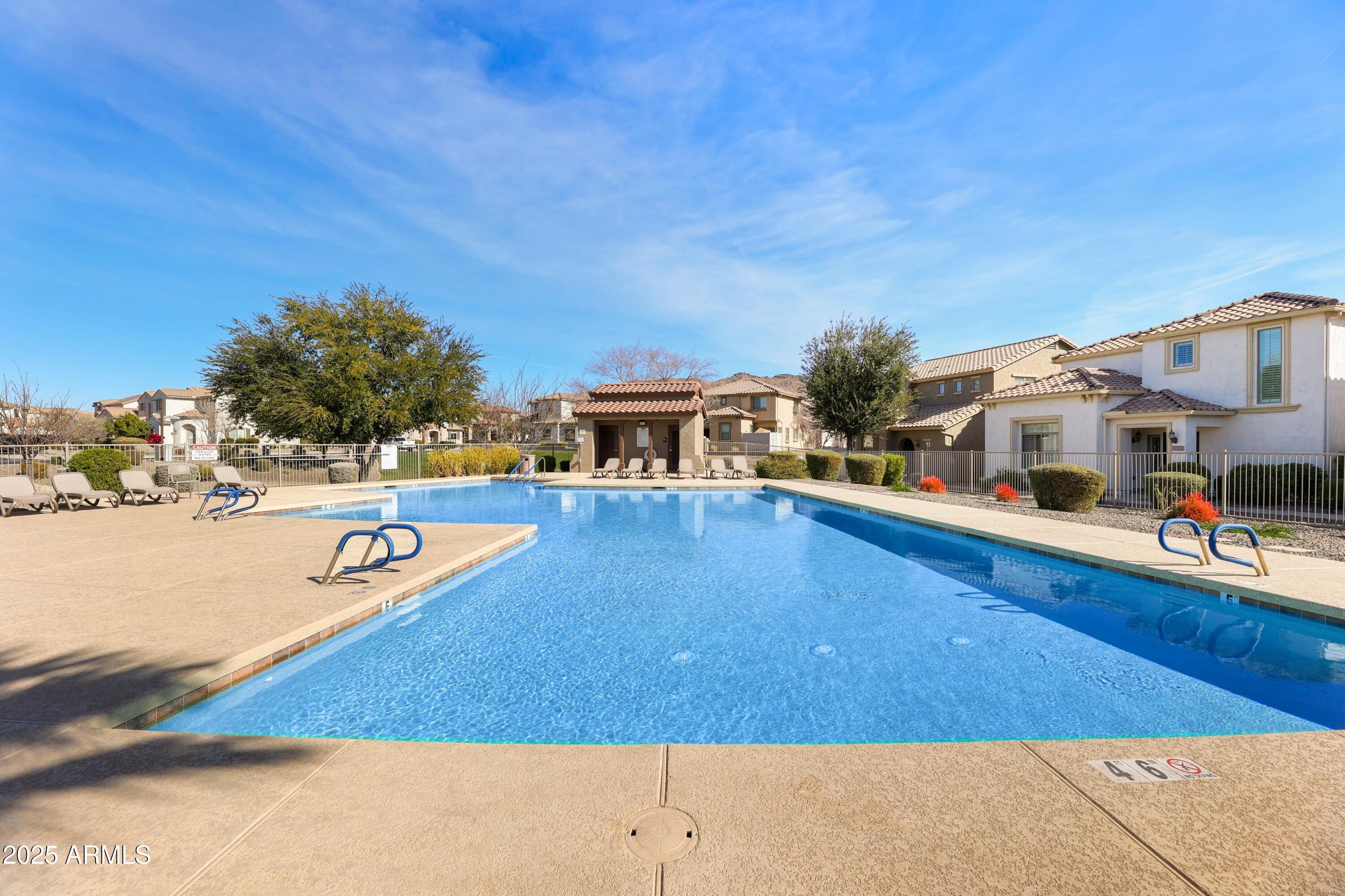 26733 N 53RD Lane