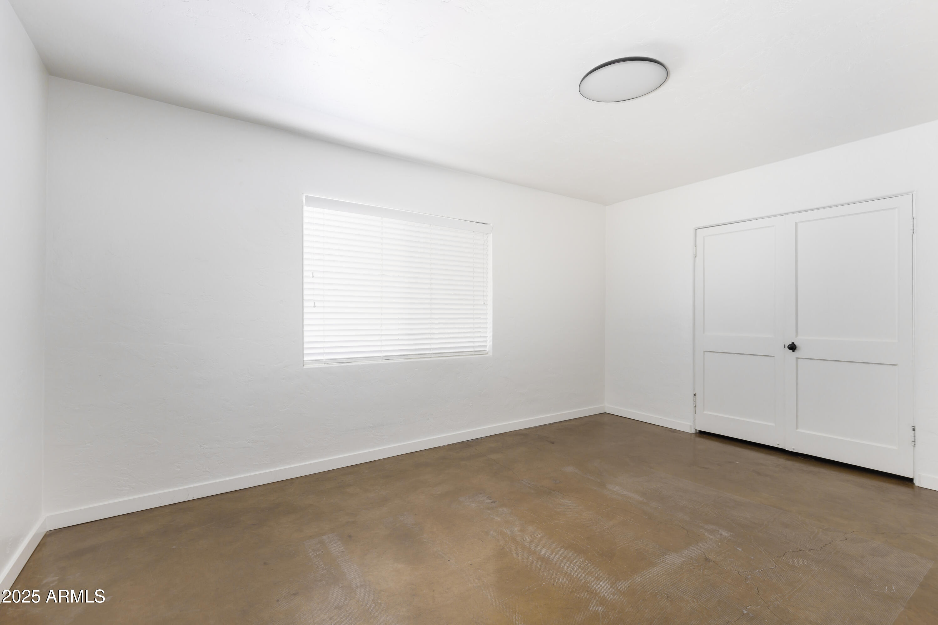 11 W MCLELLAN Boulevard