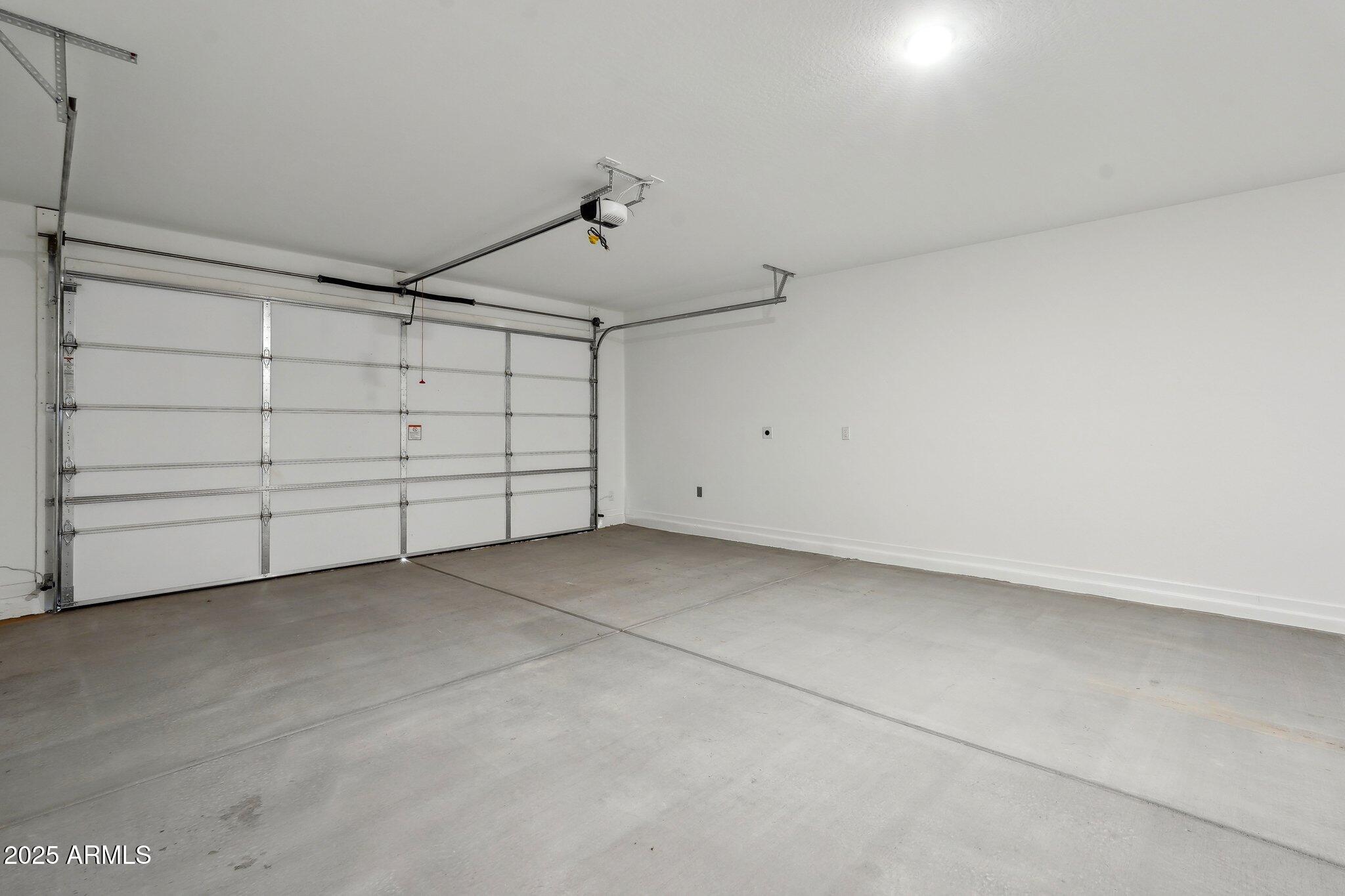 15762 W CHERYL Drive