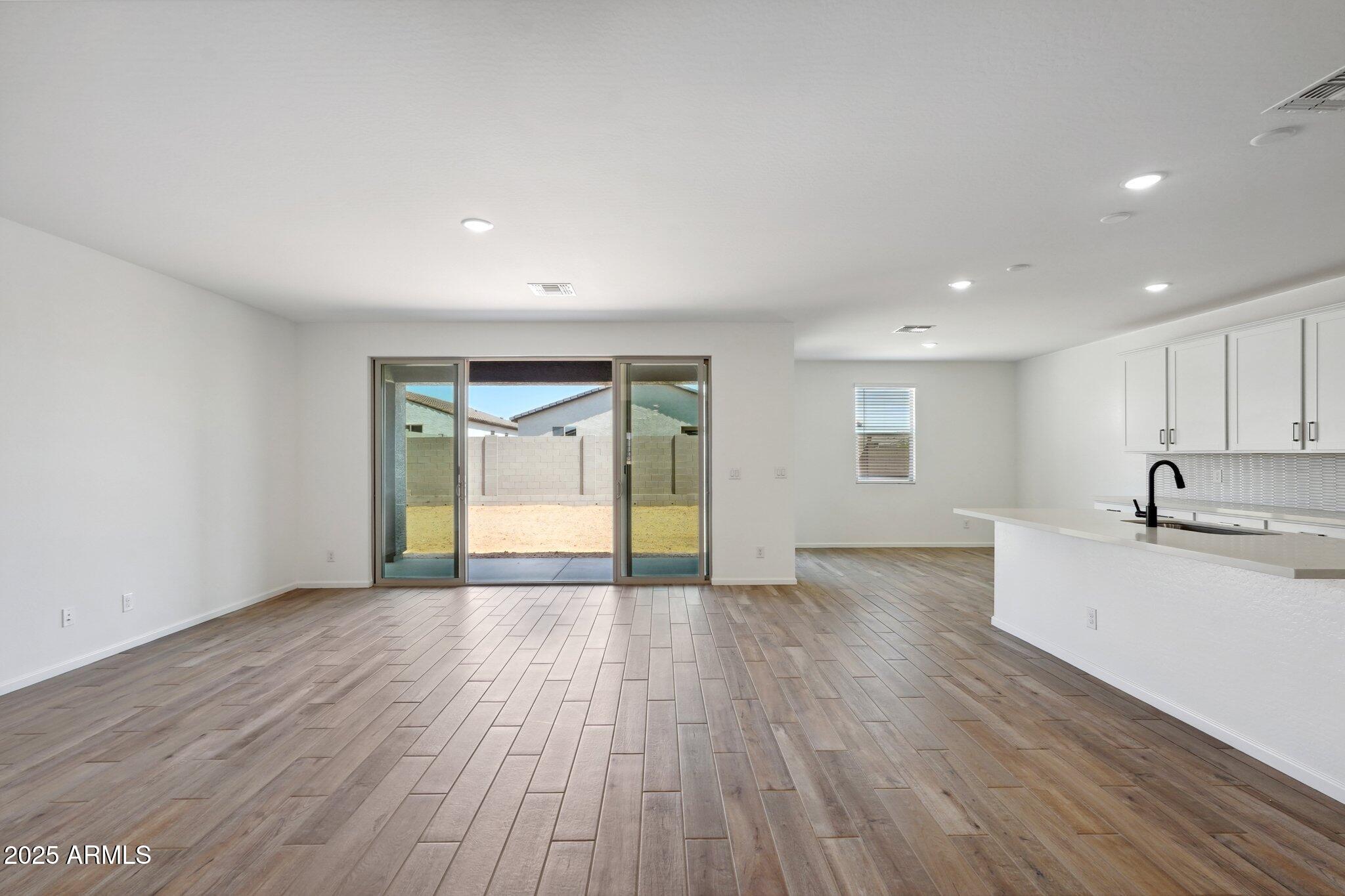 15762 W CHERYL Drive