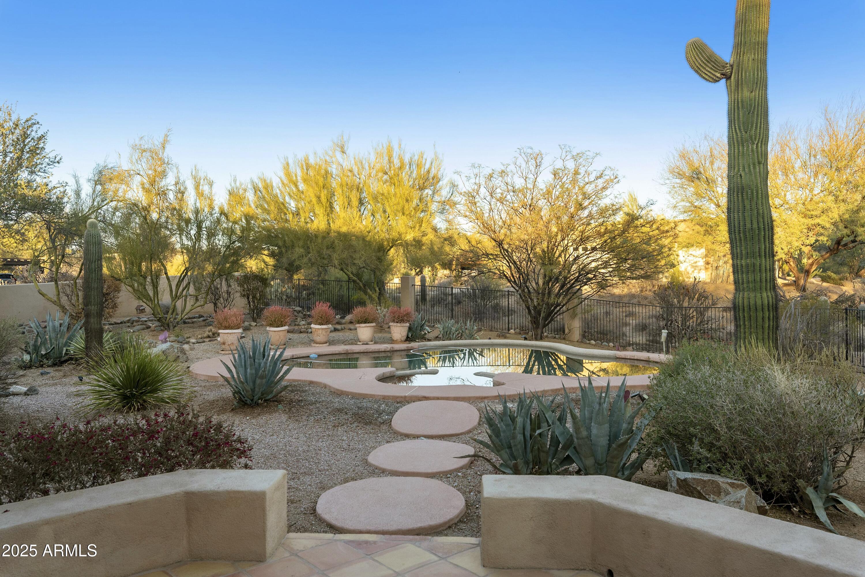 25409 N RANCH GATE Road