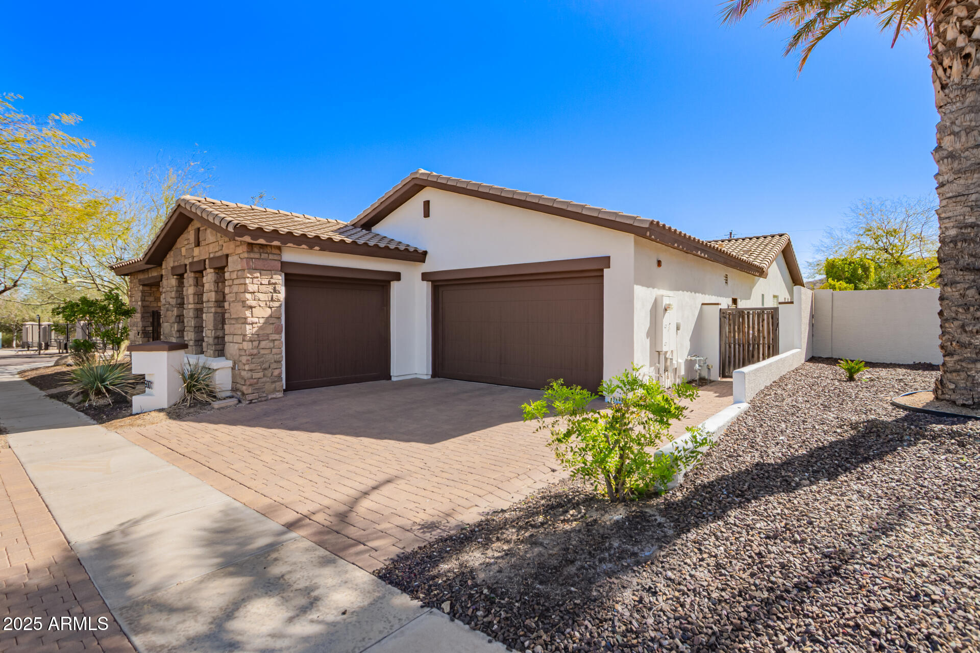 9001 S 18TH Way