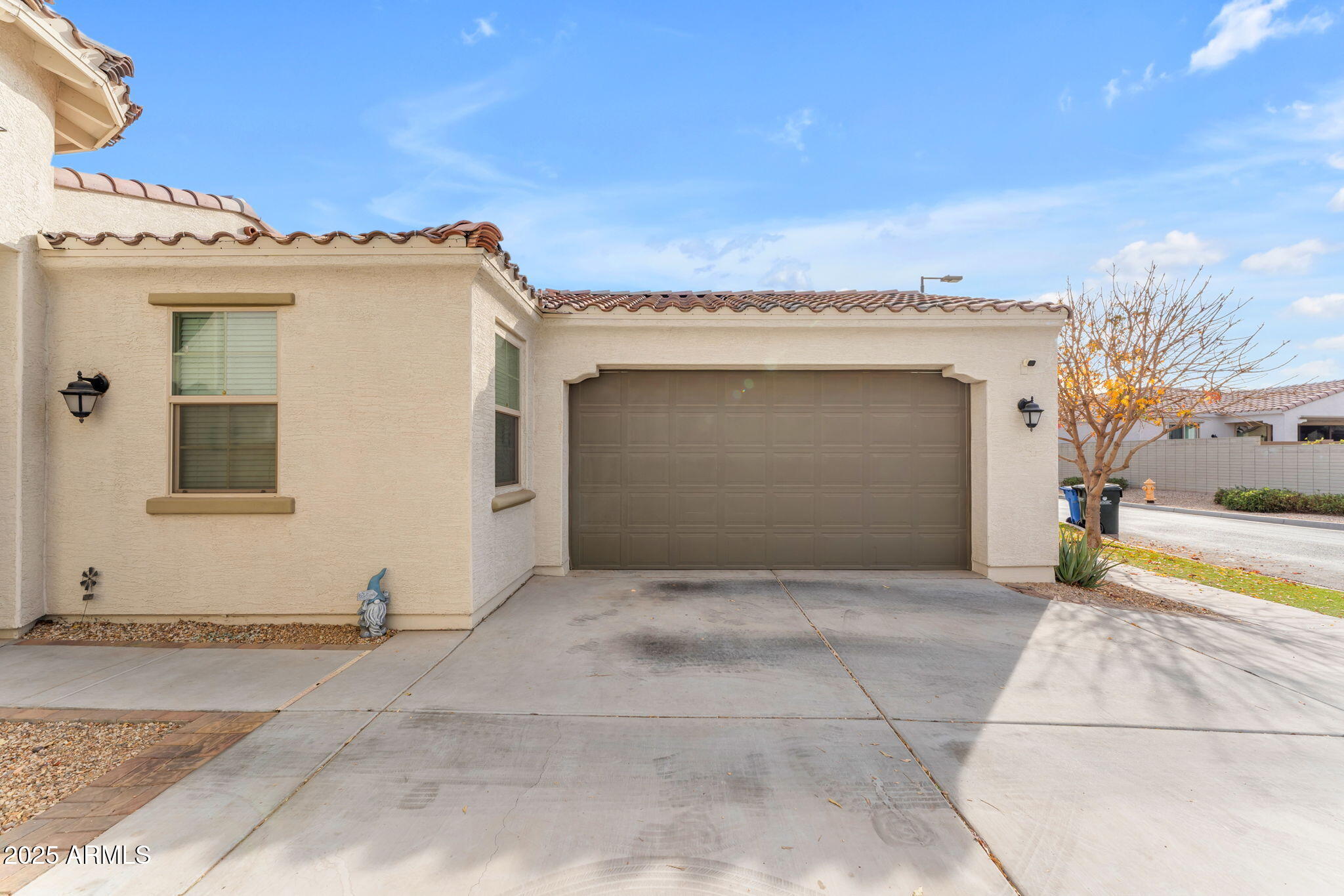 5637 S 29TH Place