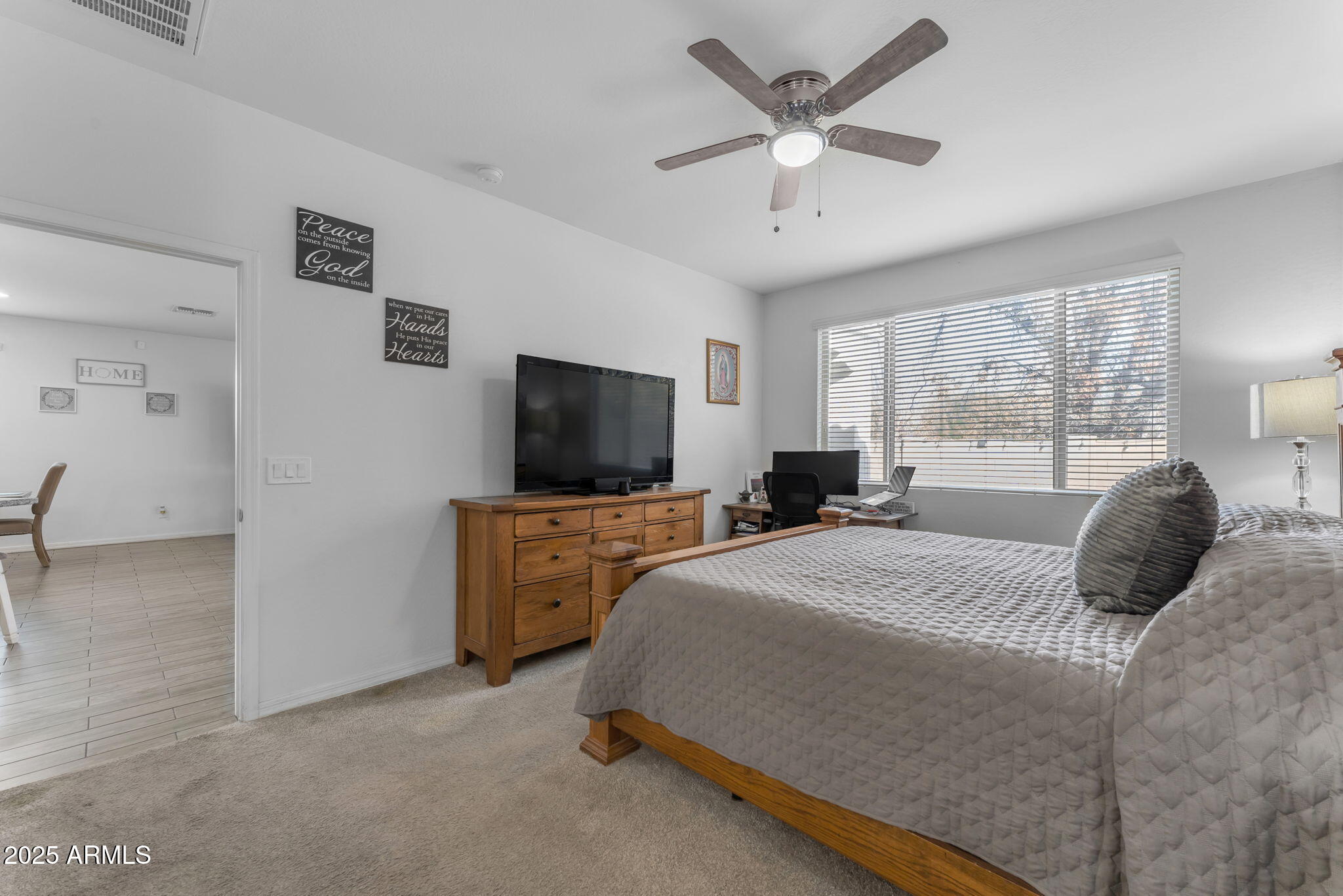 5637 S 29TH Place