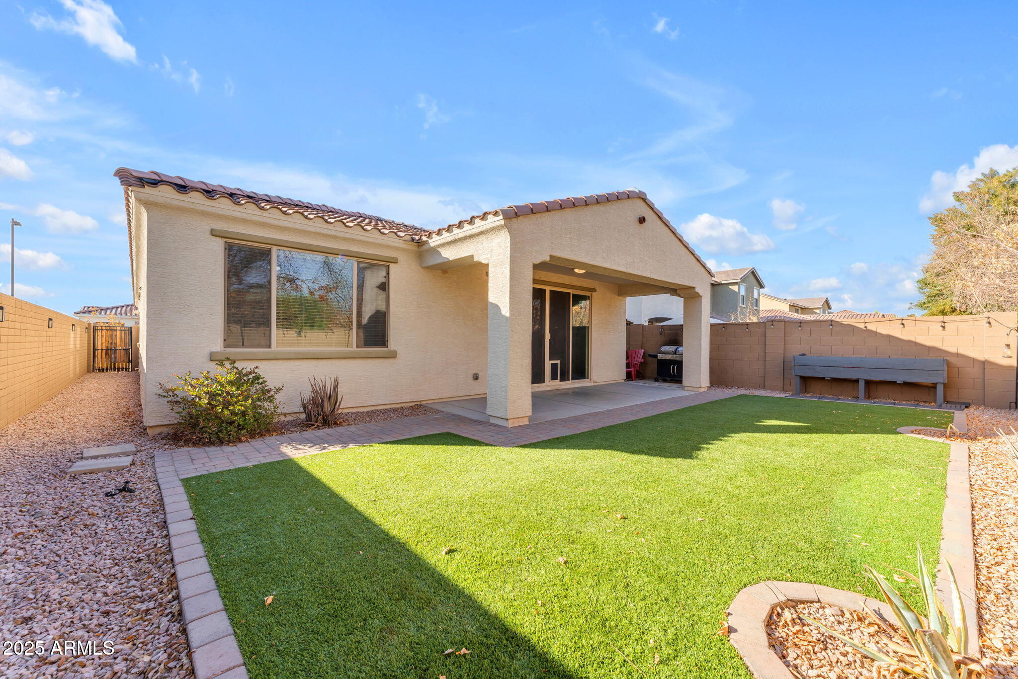 5637 S 29TH Place