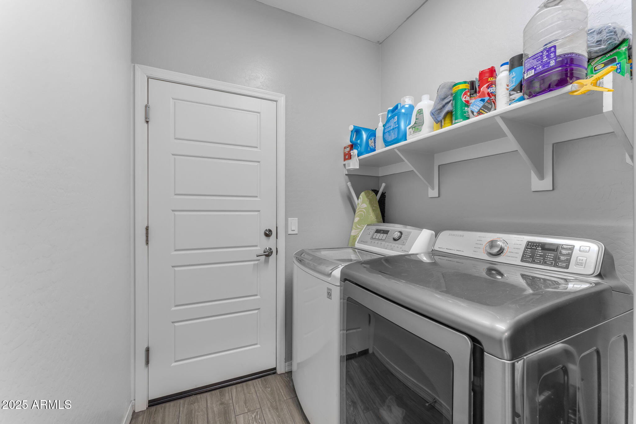 5637 S 29TH Place
