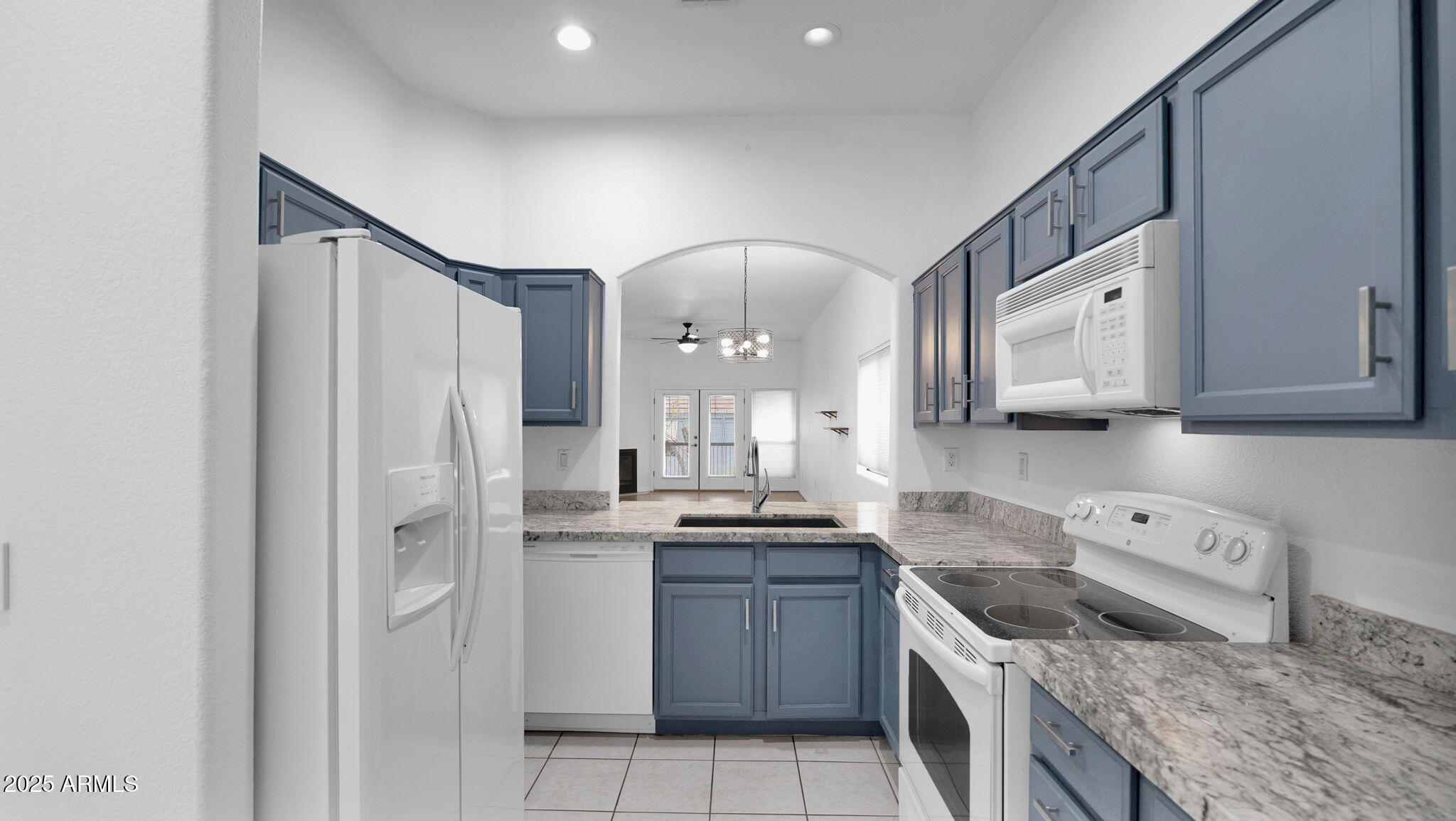 4533 N 22ND Street, 228