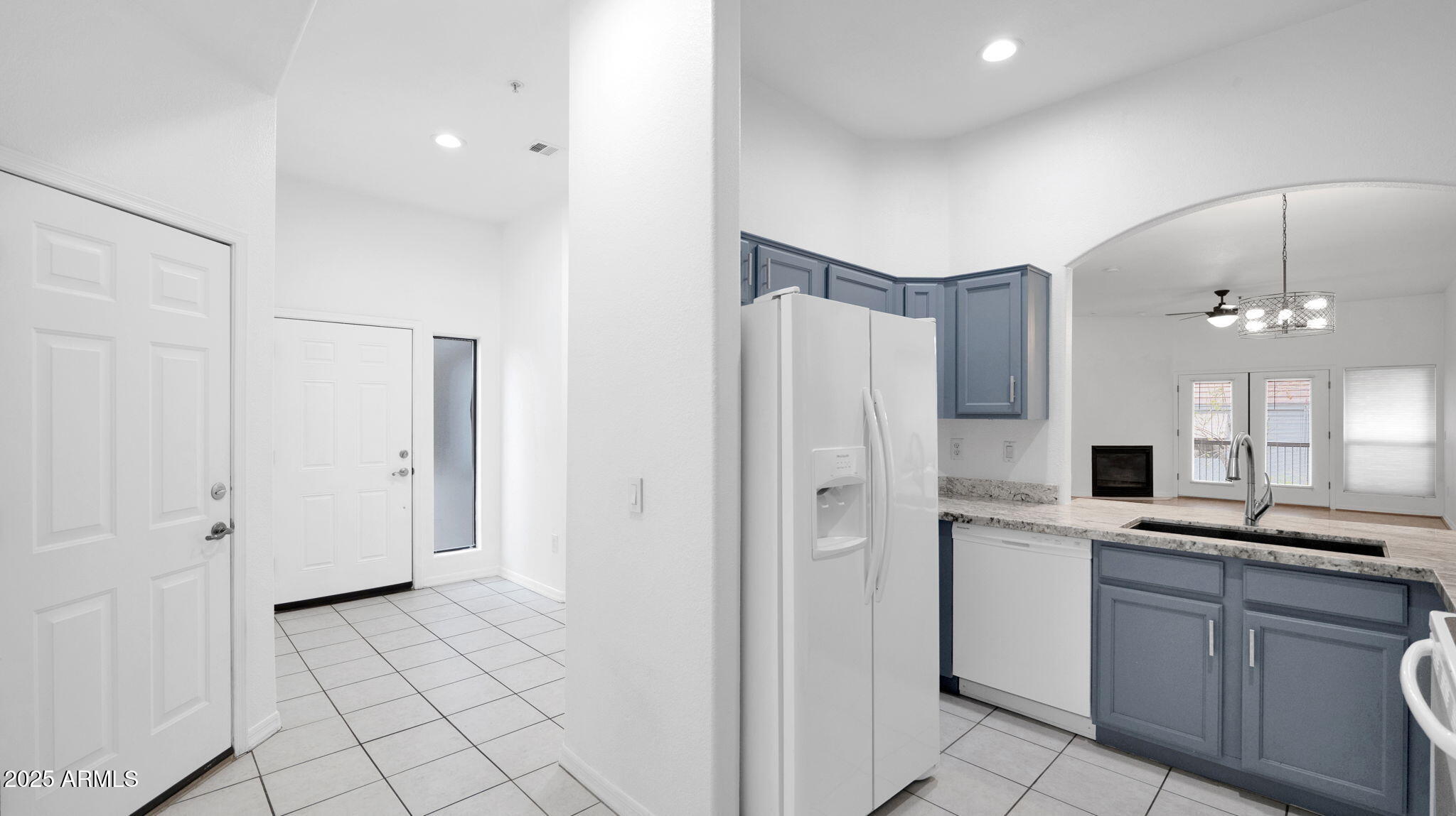 4533 N 22ND Street, 228