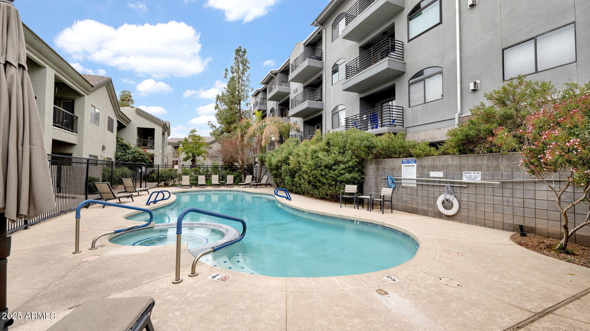 4533 N 22ND Street, 228