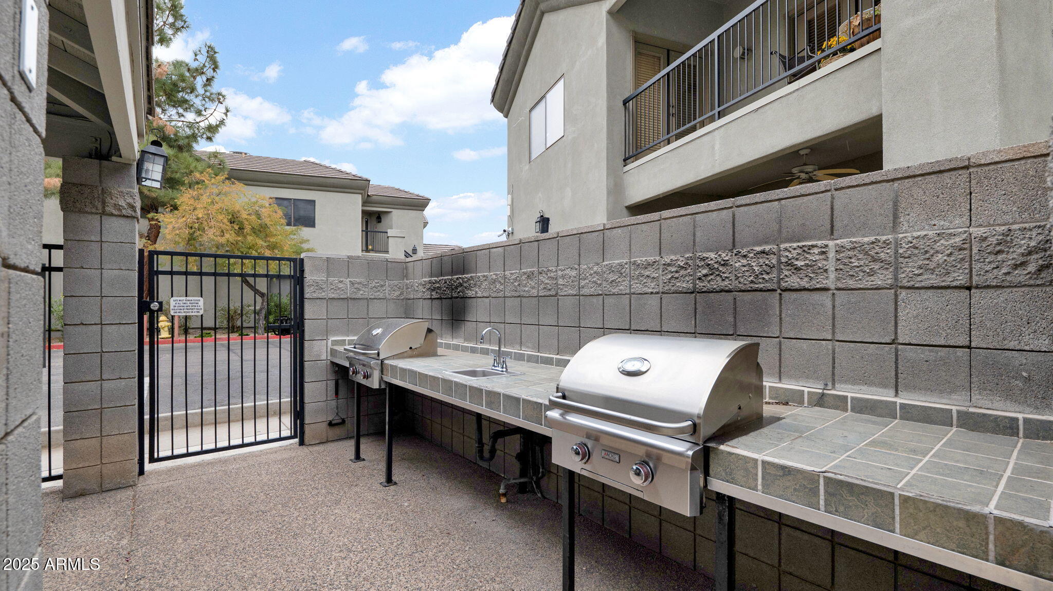 4533 N 22ND Street, 228