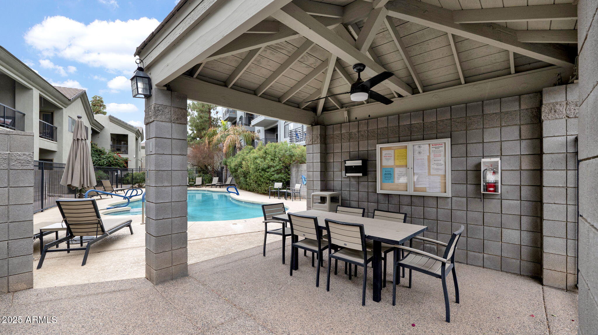 4533 N 22ND Street, 228