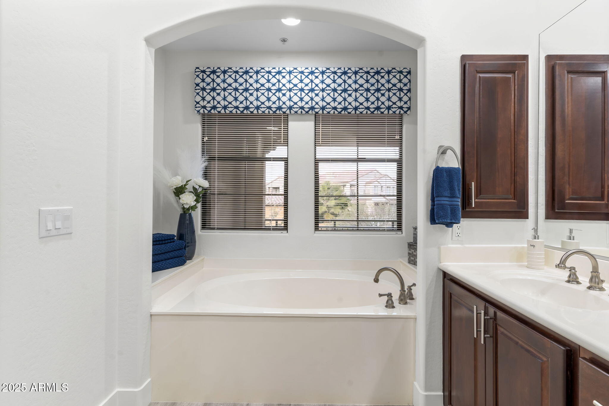 20750 N 87TH Street, 1137